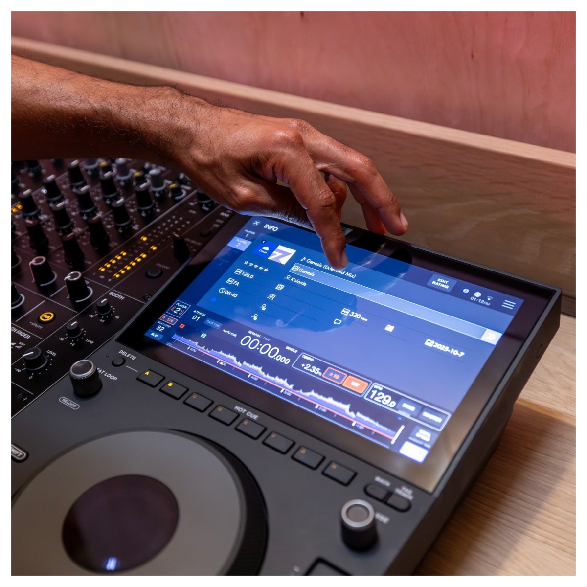 alphatheta-cdj-1500x_6a61d93a6d889.jpg