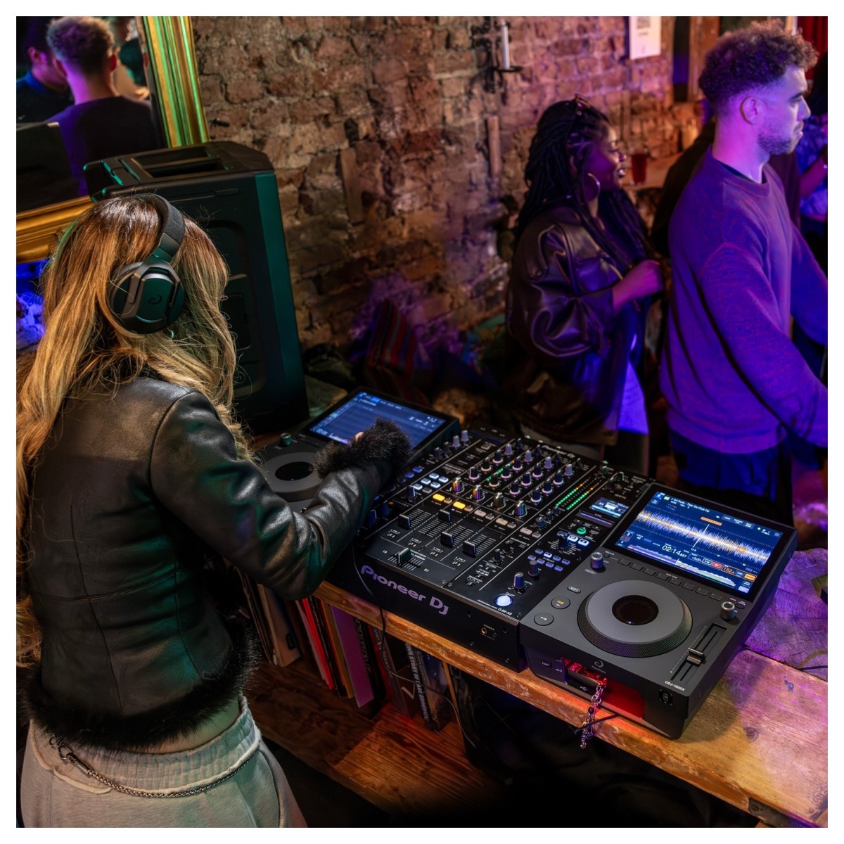 alphatheta-cdj-1500x_6a61d93c47eec.jpg