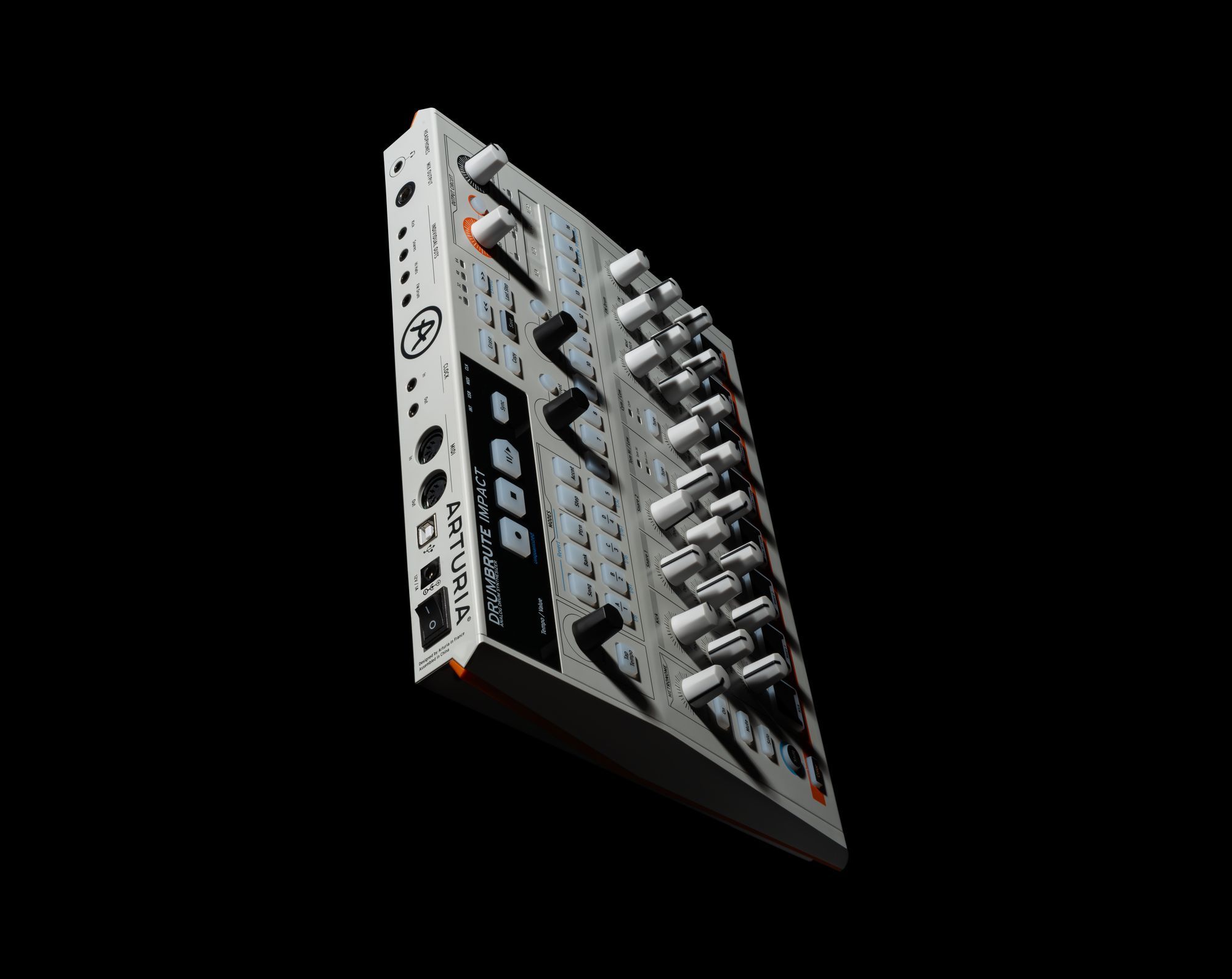 arturia-drumbrute-impact-1984_67a61dbe254d5.jpg