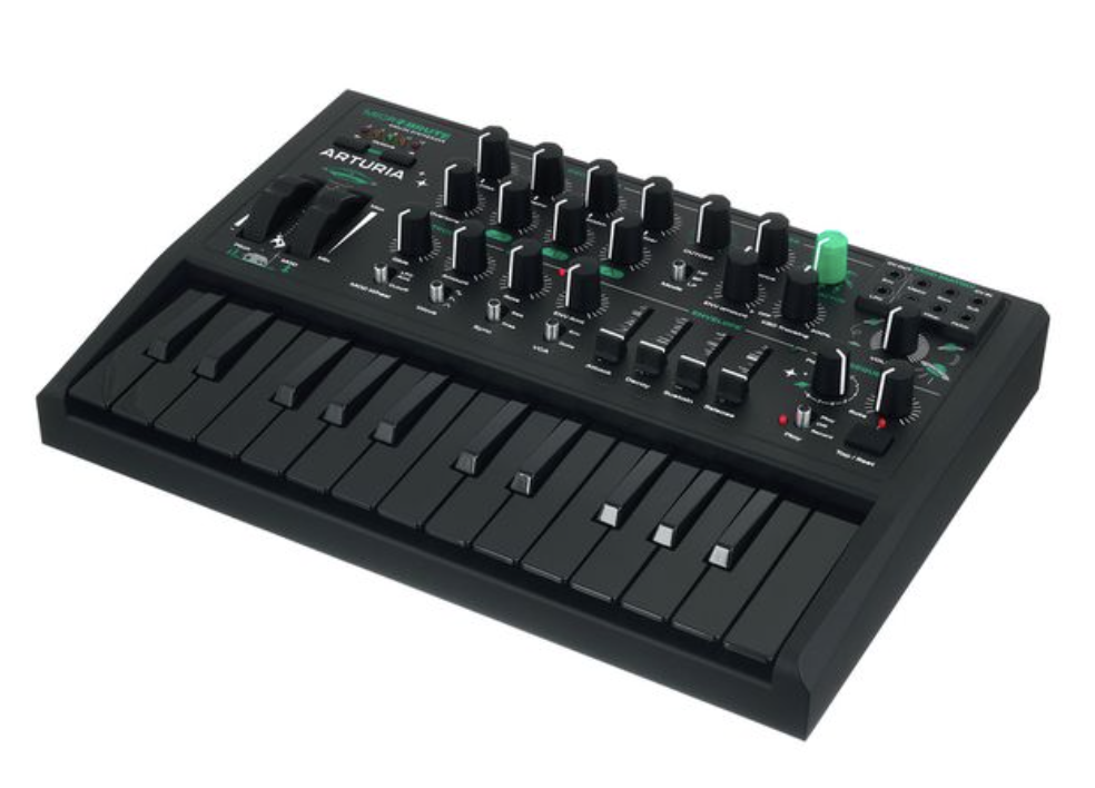 arturia-microbrute-ufo_68a83f7fc49bb.png