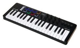 arturia-minilab-37-black_6a4bbef564365.jpg