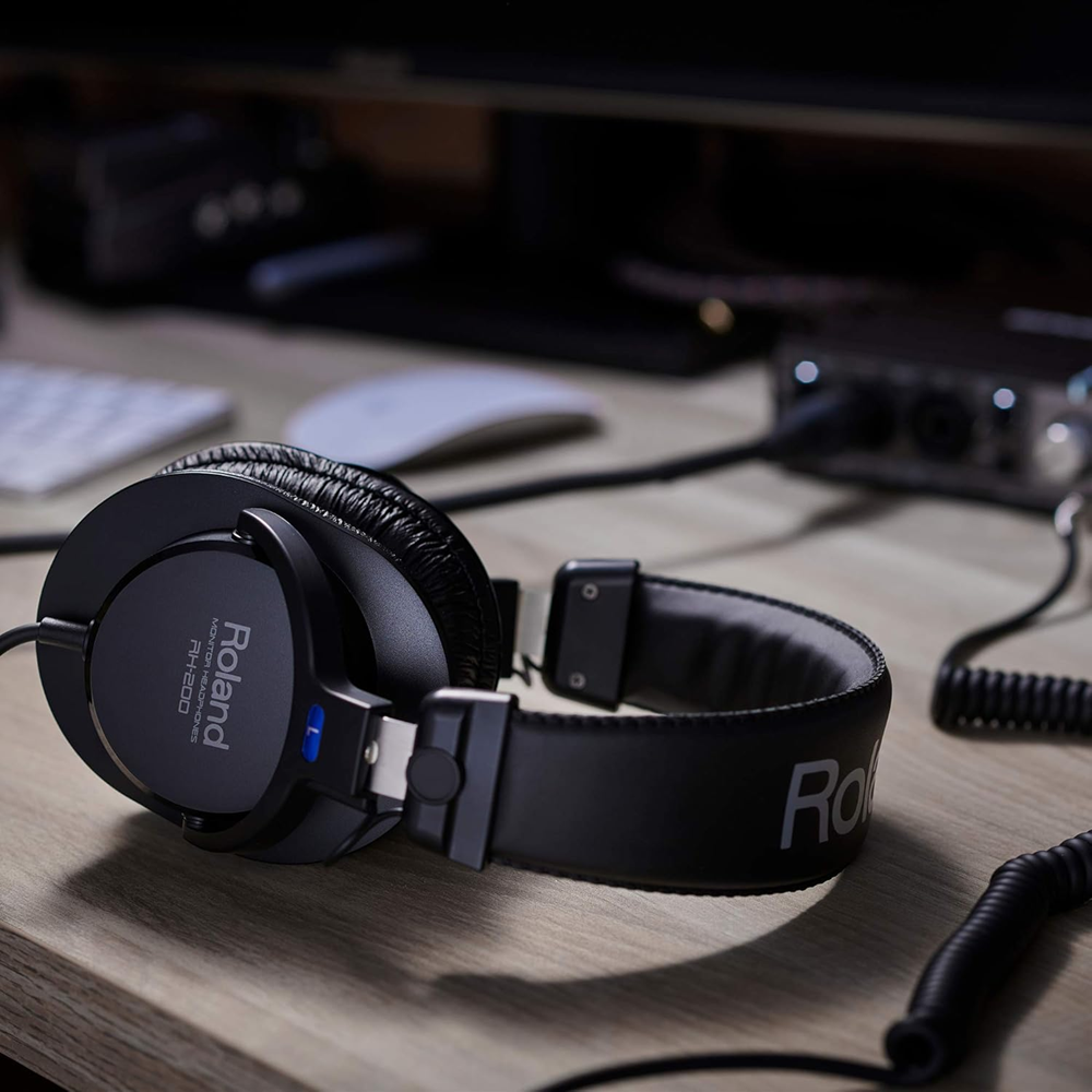 bauscultadores-headphones-alta-fidelidade-pretos-roland-rh-200-profissionais-estudio-guitarra-bateria-pianos-sintetizadores-best-seller-b_6800c157510d4.png