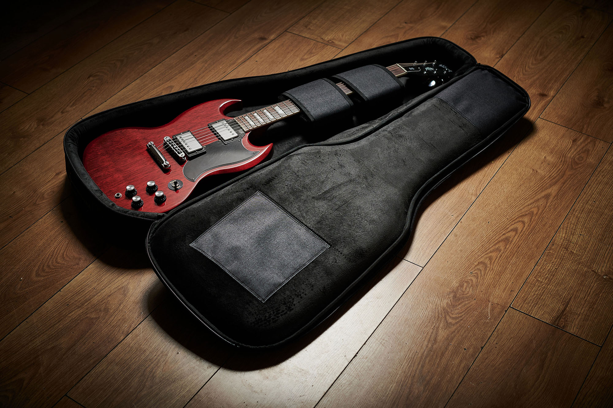 bboss-cb-eg10-saco-almofadado-preto-alta-qualidade-para-guitarra-eletrica-best-seller-b_68417e9bcd5a0.jpg