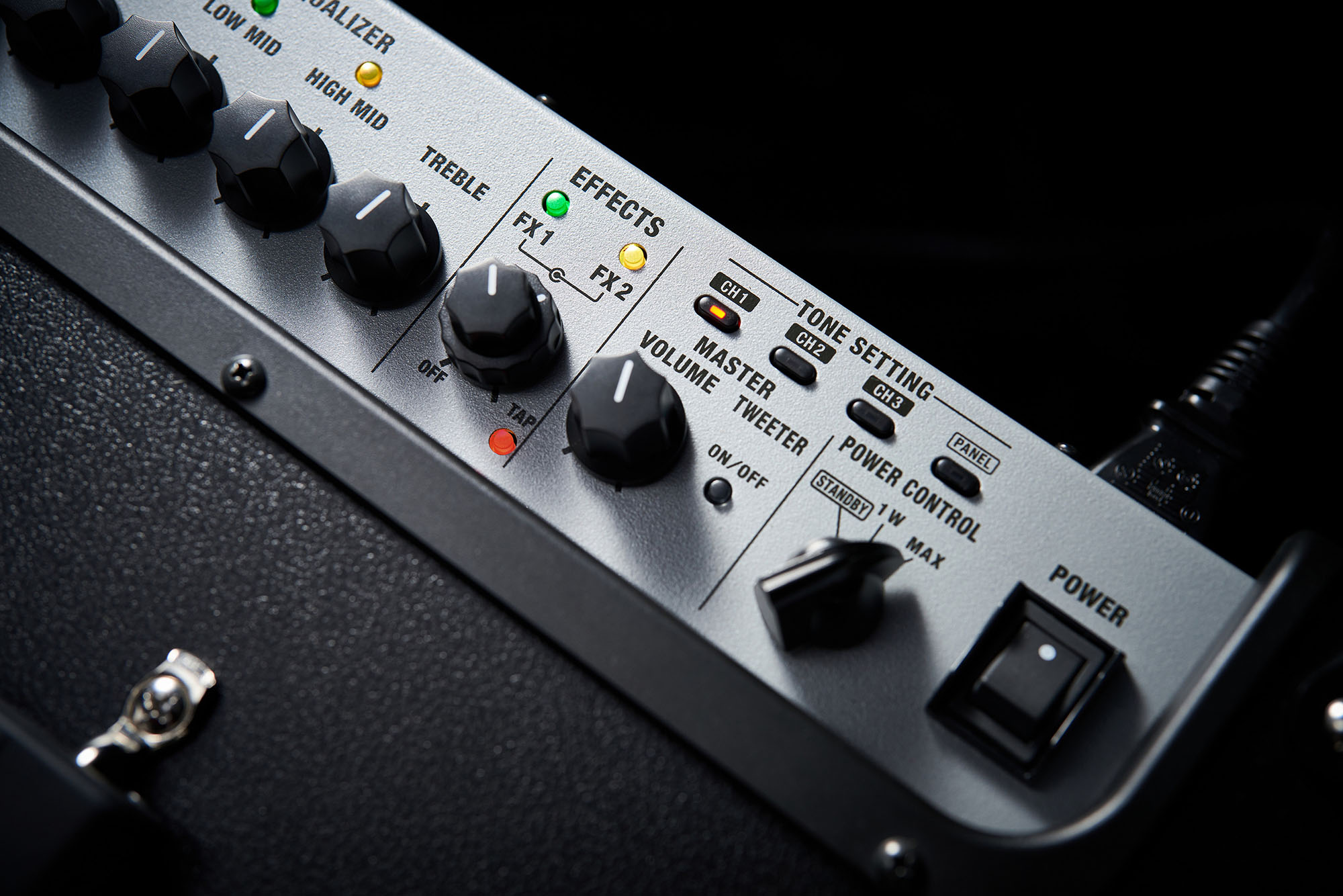 bboss-katana-110-bass-combo-de-baixo-profissional-classe-ab-110-watts-b_68409703f0f3f.jpeg