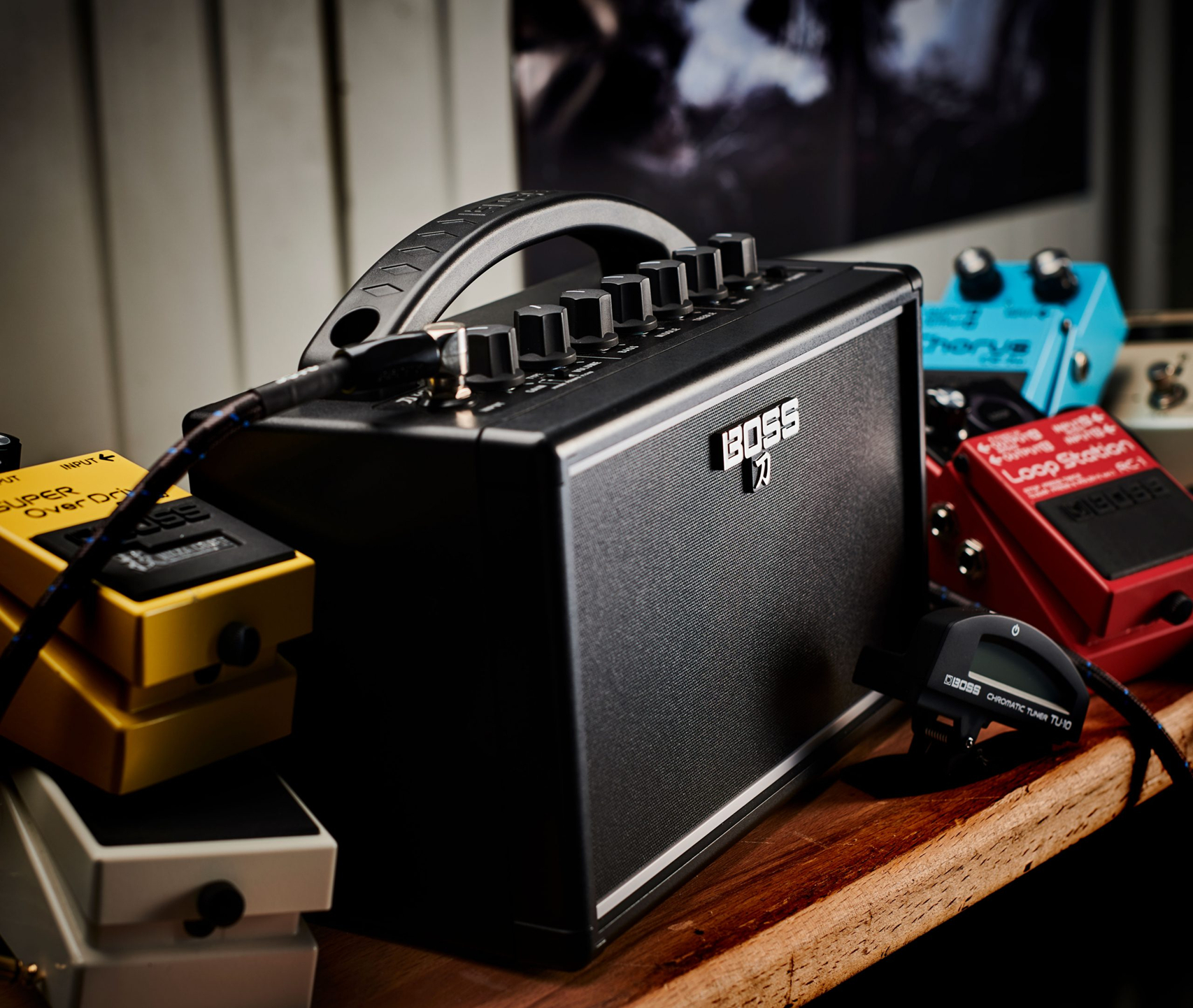 bboss-katana-mini-amplificador-combo-portatil-pilhas-para-guitarra-eletrica-multi-efeitos-best-seller-b_682f3a480949f.jpg