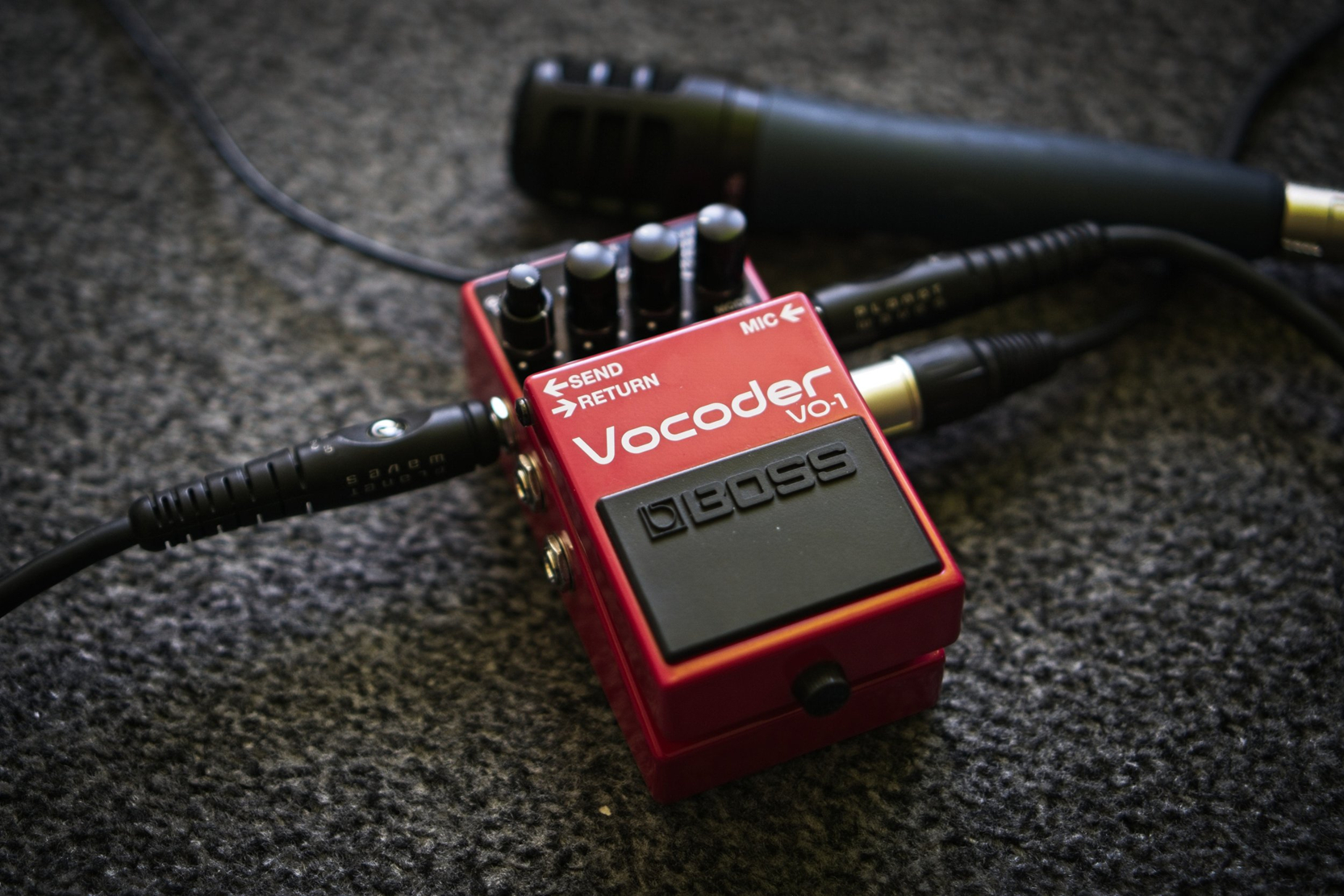 bboss-vo-1-vocoder-pedal-compacto-multi-aplicacoes-portatil-entrada-microfone-xlr-balanceada-b_6874e388b0a0c.jpg