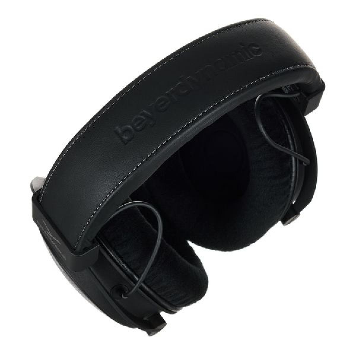 beyerdynamic-dt-1990-pro-mkii_68ffb1321ab15.jpg