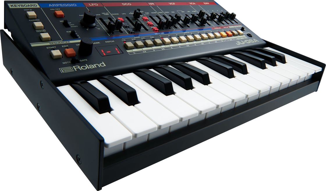 bpack-iconic-synth-roland-ju-06a-keyboard-roland-k-25m-b_6814ba0c0b666.jpg