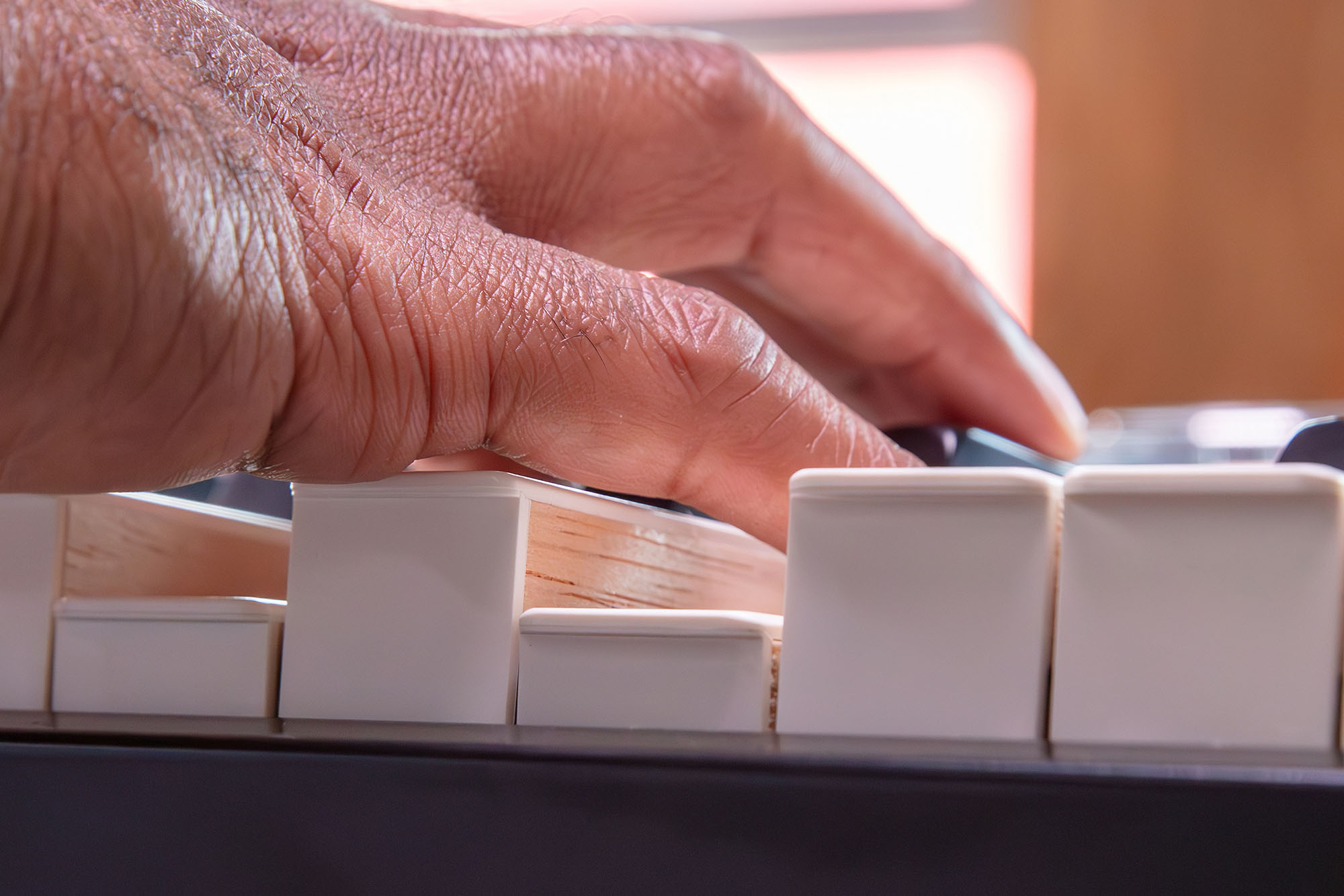 bpack-stage-piano-roland-fp-90x-suporte-teclado-roland-ks-20x-b_6830a32641aca.jpeg