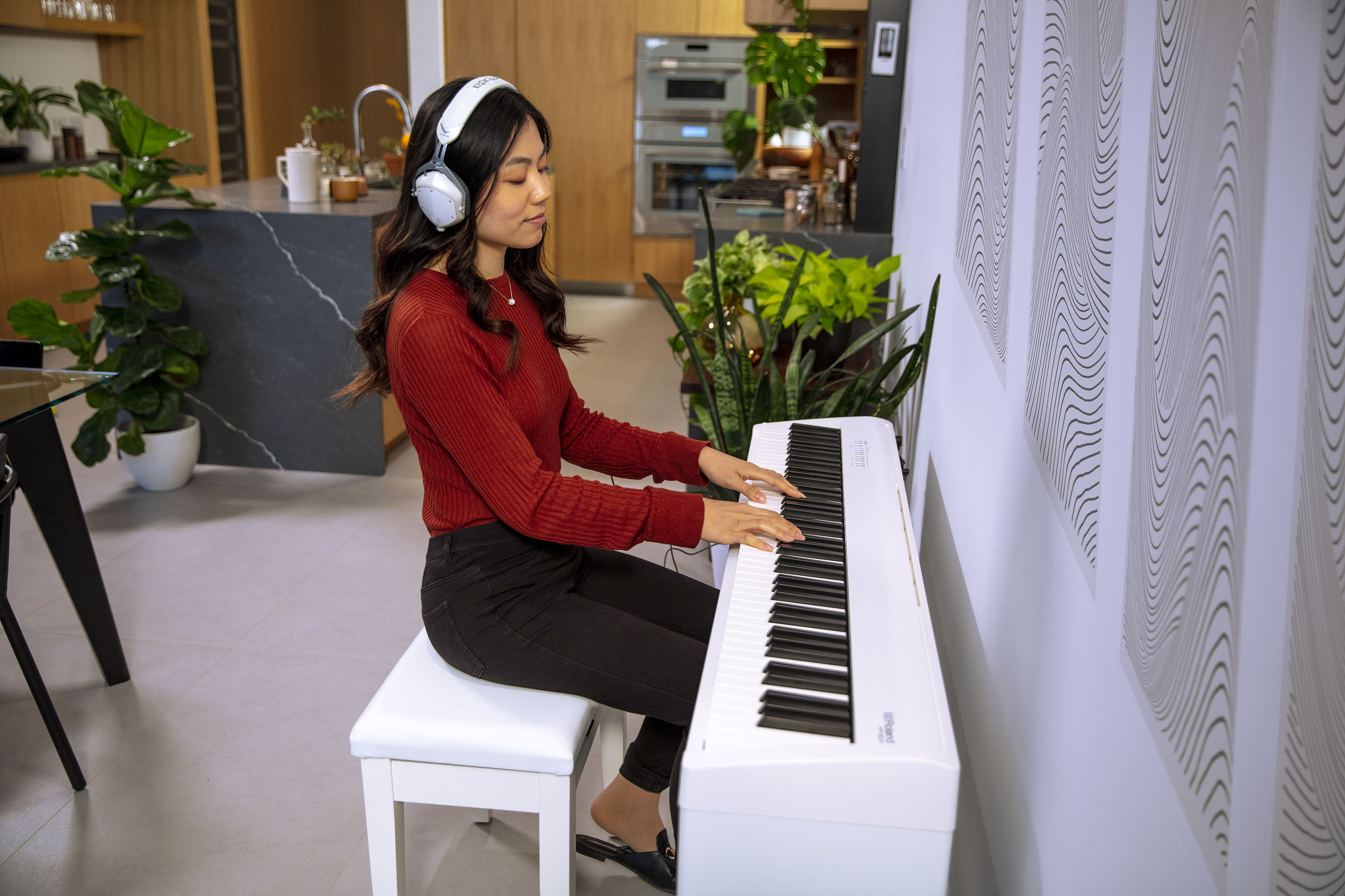 bpiano-portatil-roland-fp-30x-wh-branco-com-porta-usb-e-bluetooth-b_683d79bdd398c.jpg