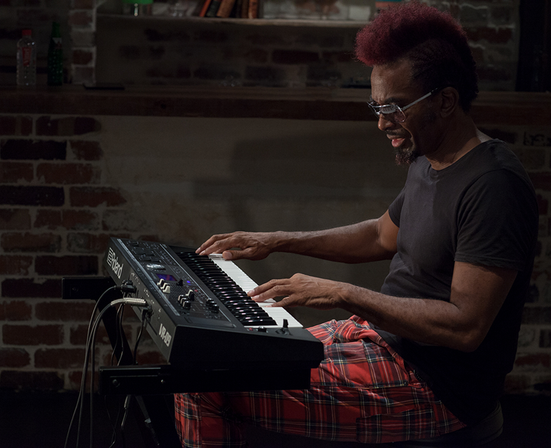 broland-vr-09b-v-combo-teclado-piano-eletrico-orgao-eletrico-drawbars-sintetizador-drums-61-teclas-best-seller-b_6a16f6418fac3.png
