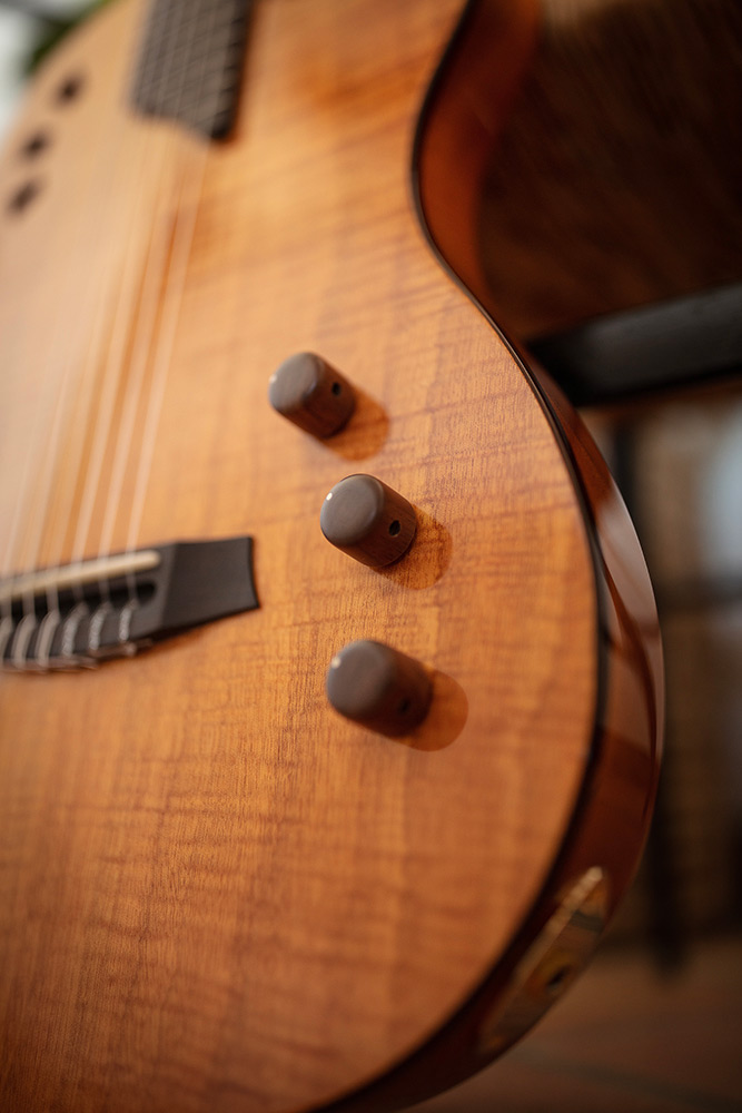 cordoba-stage-guitar-natural-amber-w-b_6a2abc2473f38.jpg