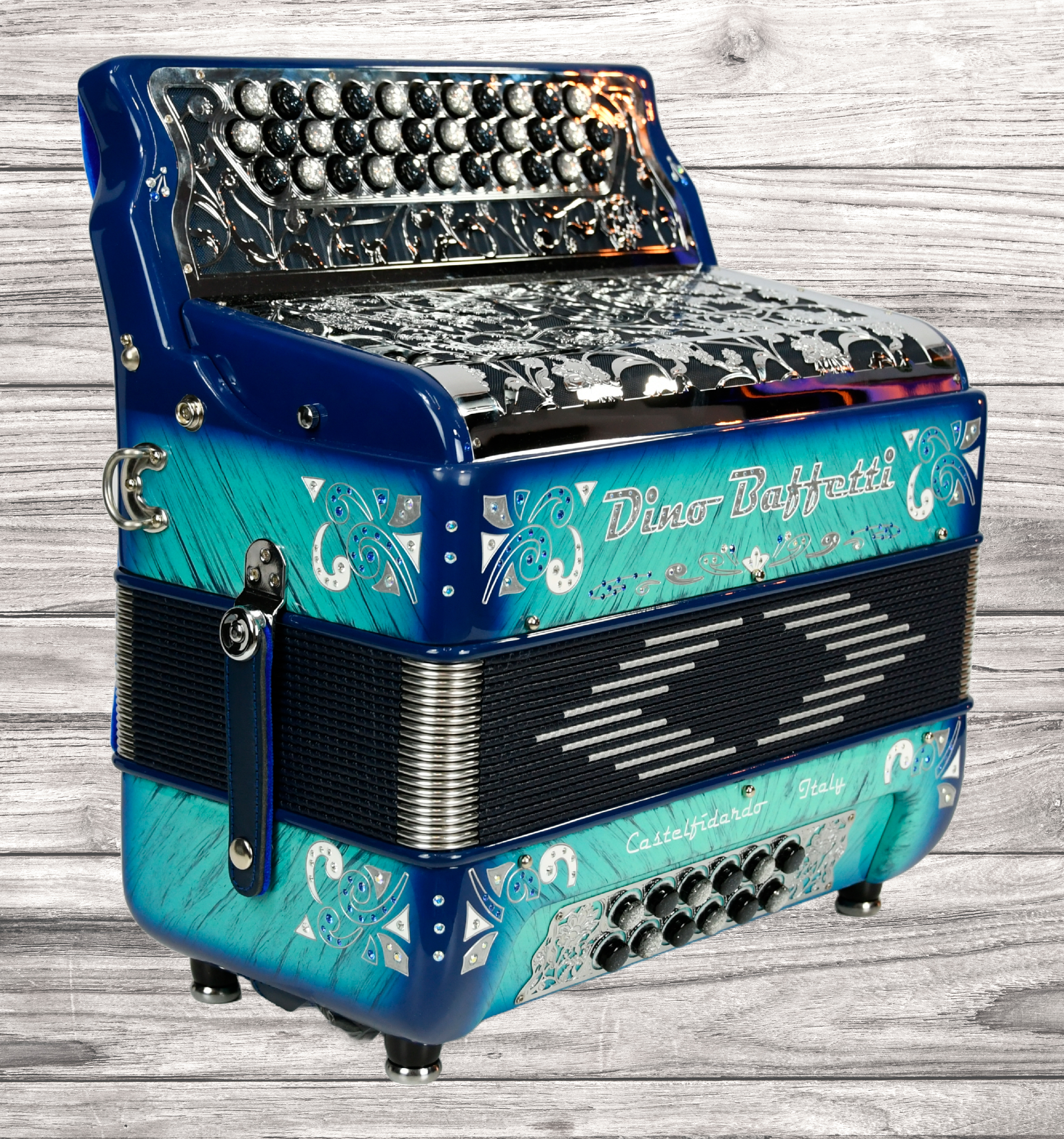 dino-baffetti-supertuga-2-tons-de-azul_67cf15c6e7edf.jpg