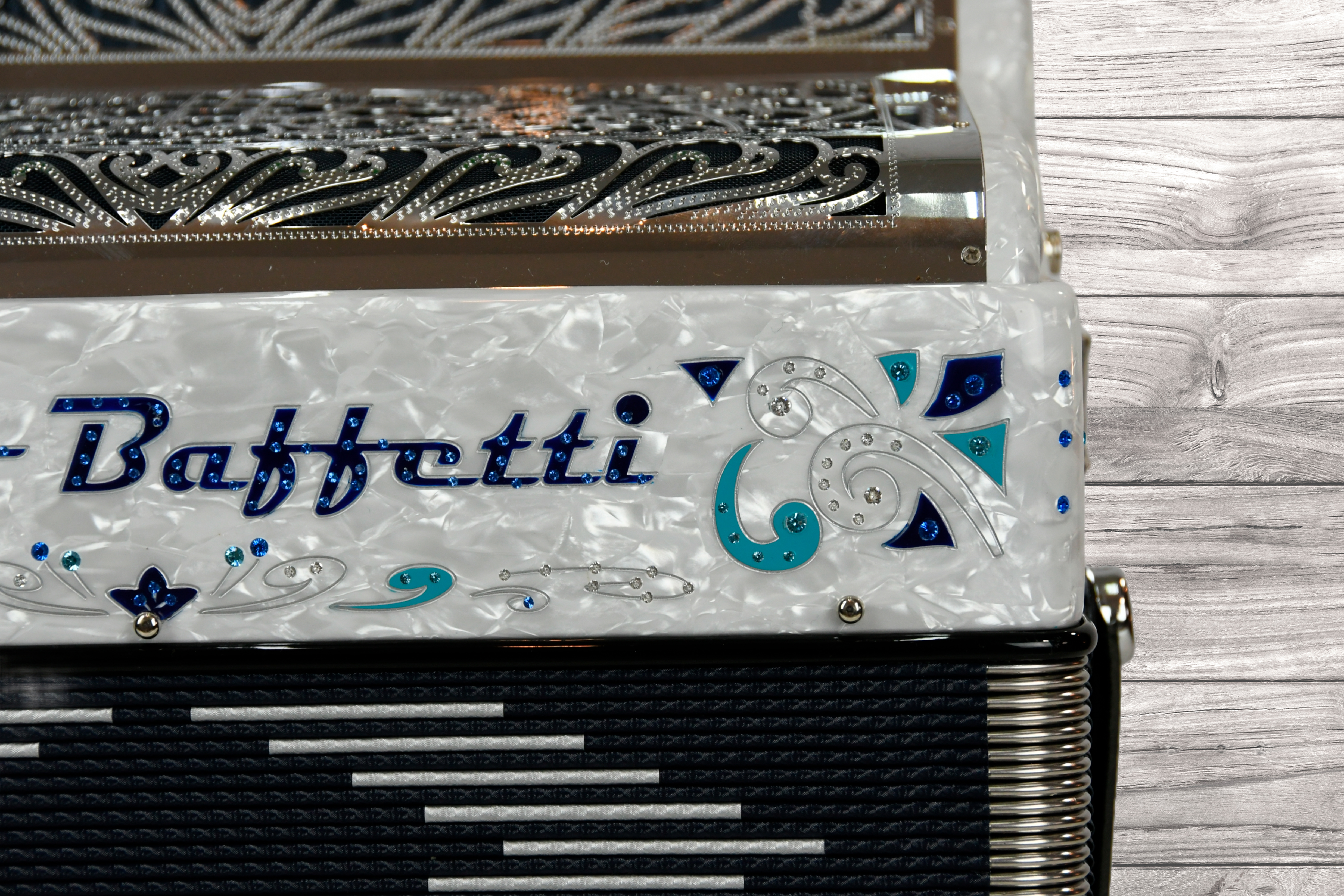 dino-baffetti-supertuga-branca_67cf1f430deb4.jpg