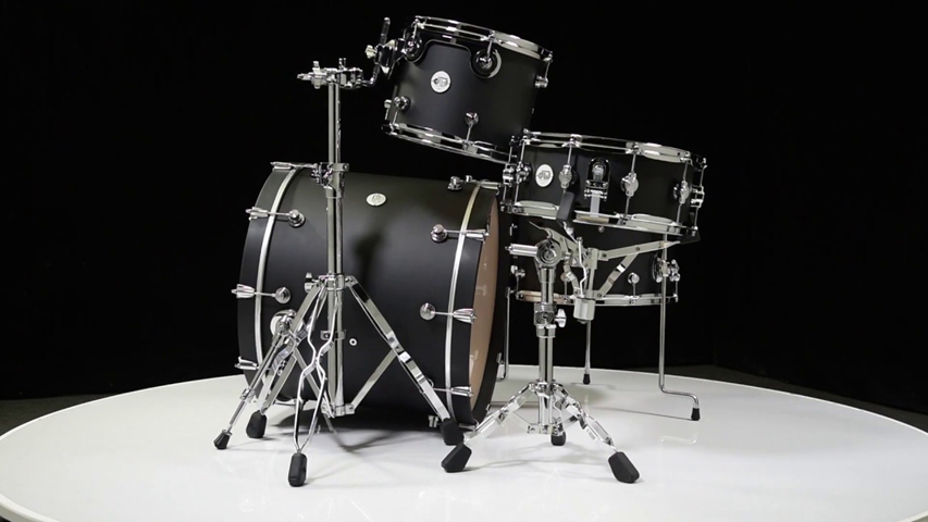 dw-design-series-frequent-flyer-4-piece-shell-pack-black-satin-ddlm2004bla_67bc9582f1e9b.jpg
