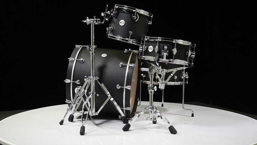 dw-design-series-frequent-flyer-4-piece-shell-pack-black-satin-ddlm2004bla_67bc9582f1e9b.png