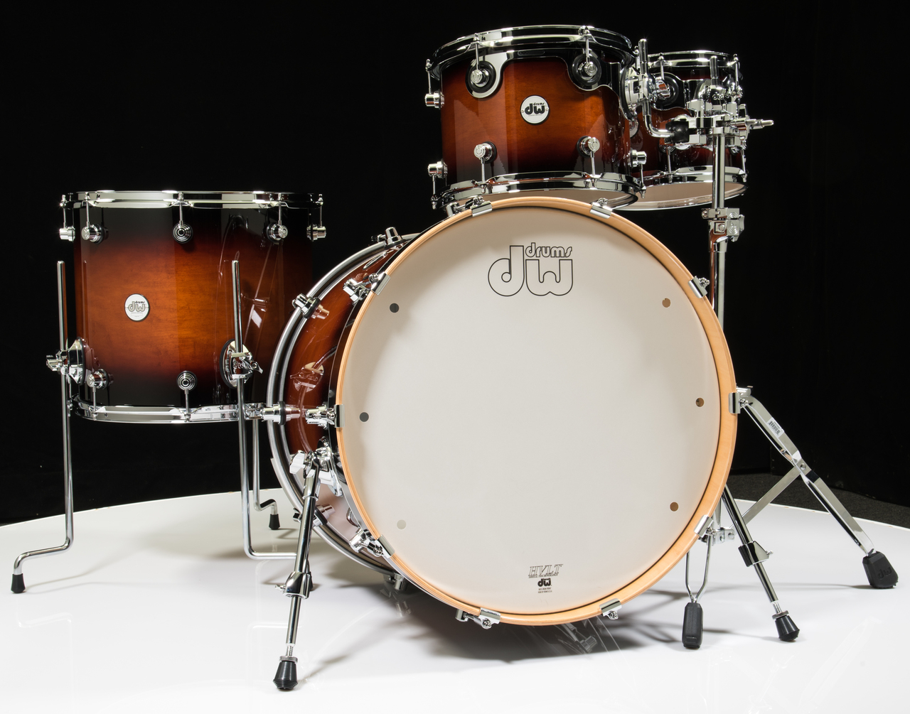 dw-drums-design-series-shell-pack-tobacco-burst-4pc-22-ddlg2214tba_6780064378902.jpg
