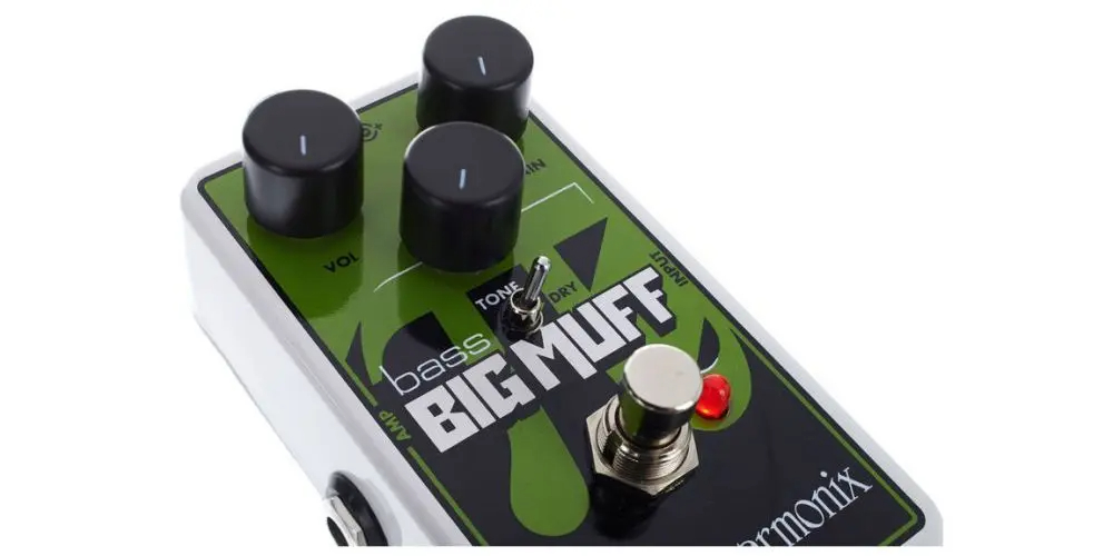 electro-harmonix-nano-bass-big-muff-pi-2_69a1bba481c4f.jpg