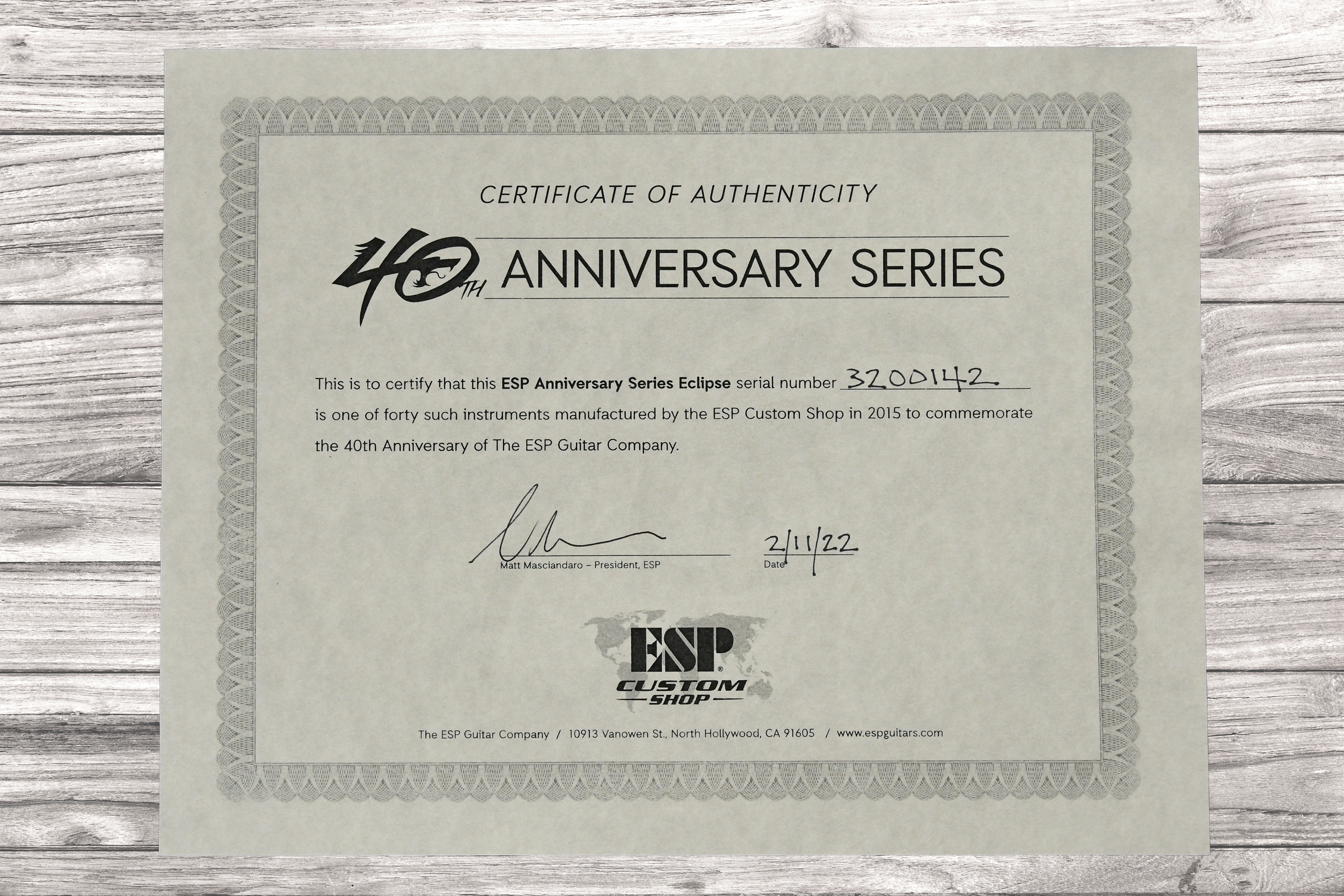 esp-eclipse-40th-anniversary-see-thru-black-sunburst_69208a0e35391.jpg
