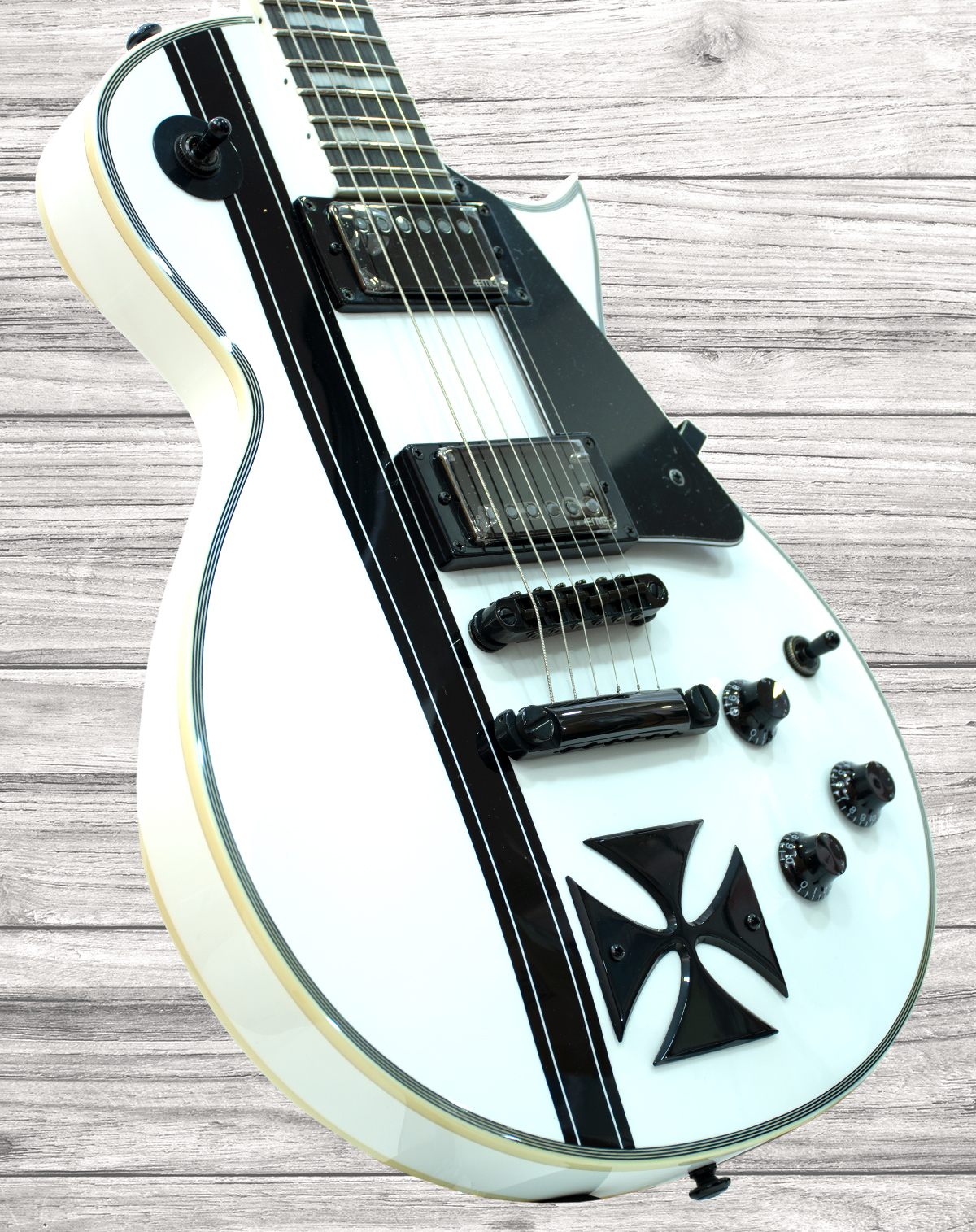 esp-ltd-iron-cross-sw_5ed0f8778e213.jpg