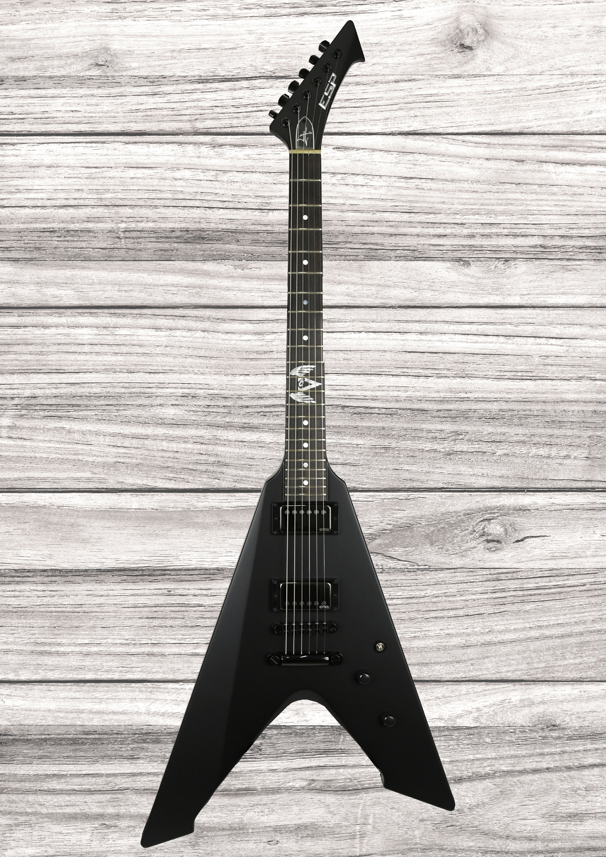 esp-vulture-black-satin_69f9ffc69443f.jpg