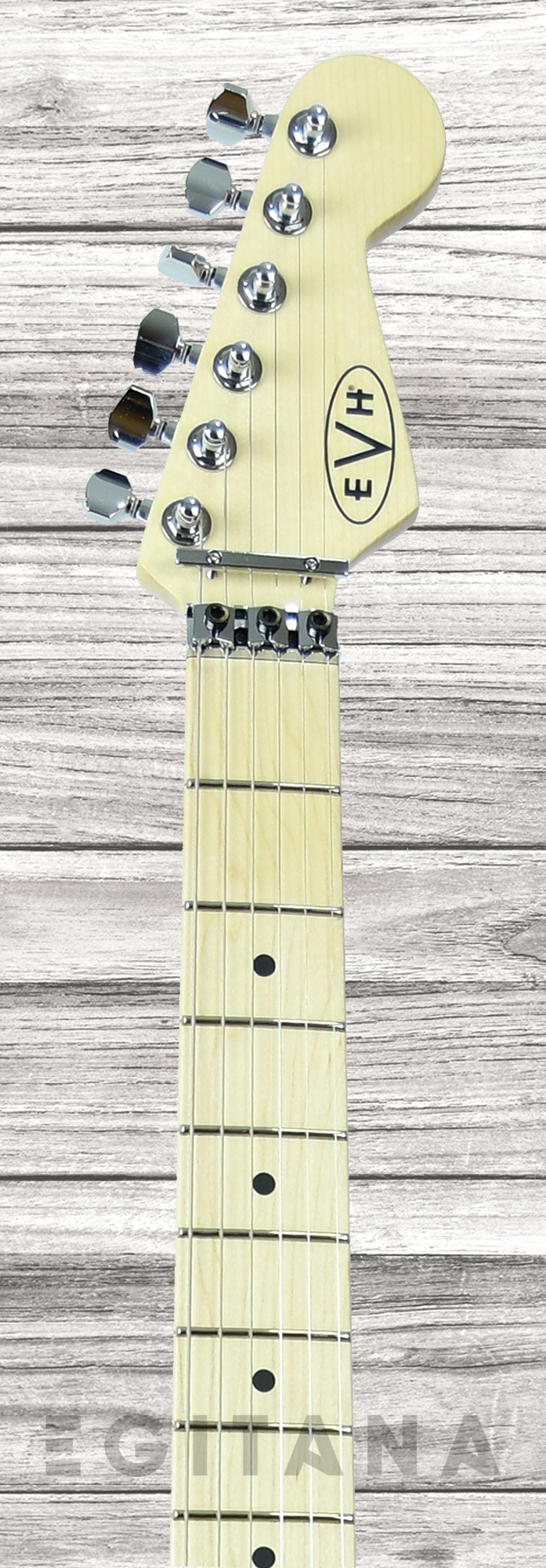 evh-stripe-white_6116958ecc422.jpg