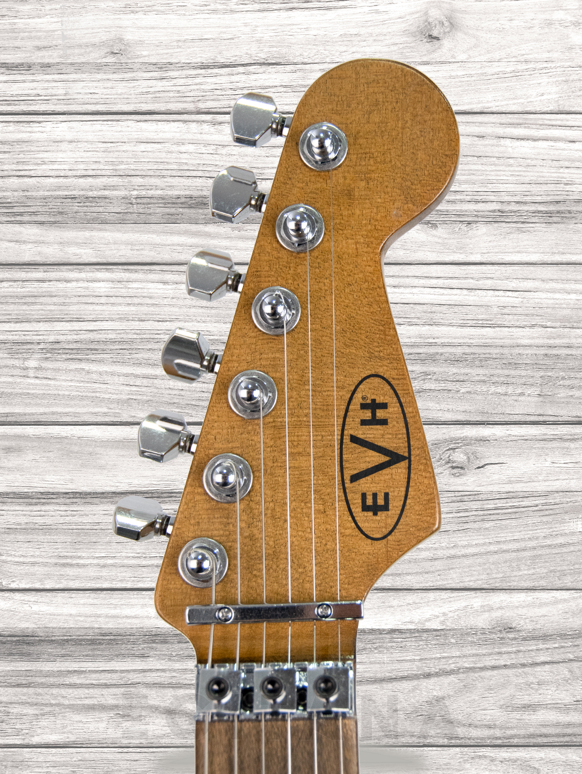 evh-striped-frankie-red-white-black_60d1ab542da05.jpg