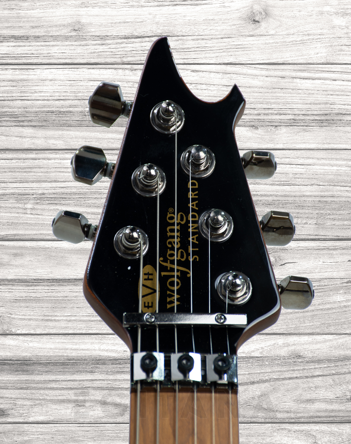 evh-wolfgang-wg-standard-xotic_5efa16654289c.jpg