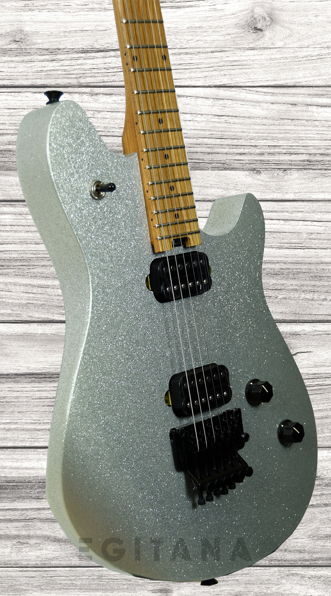 evh-wolfgang-wg-std-silver-sparkle_611648d3cf5d9.jpg