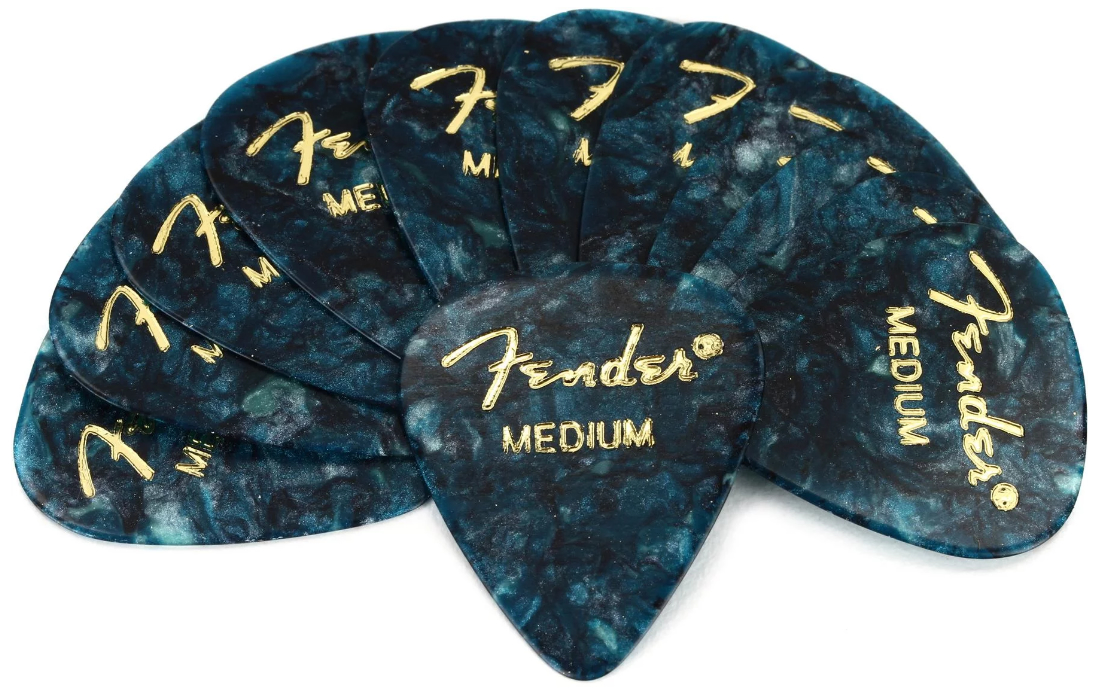 fender-351-shape-premium-celluloid-picks-medium-ocean-turquoise-12-pack_5e6917c1e5176.jpg