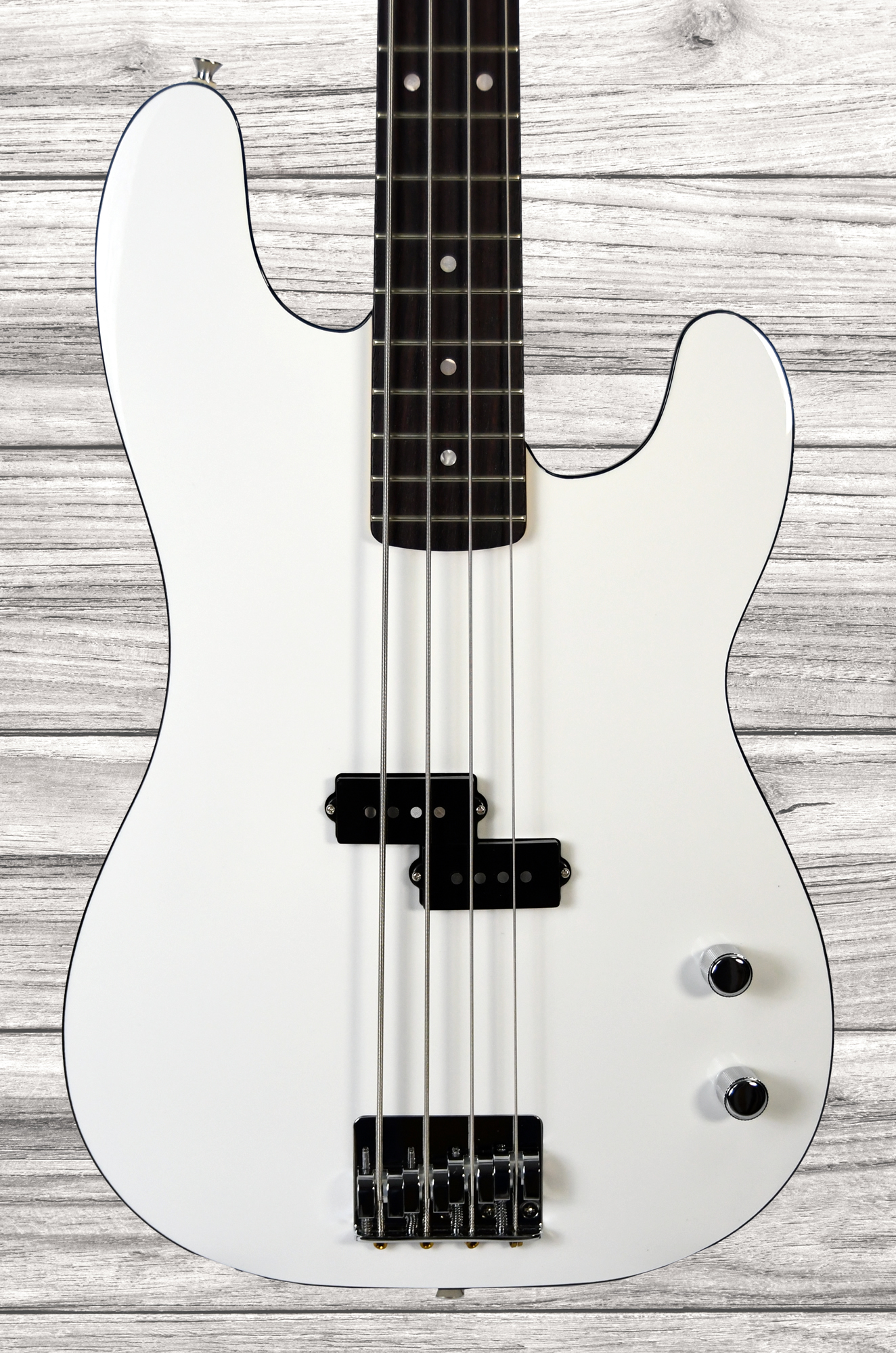 fender-aerodyne-special-prec-bass-bw_6373ccd8cf35a.jpg