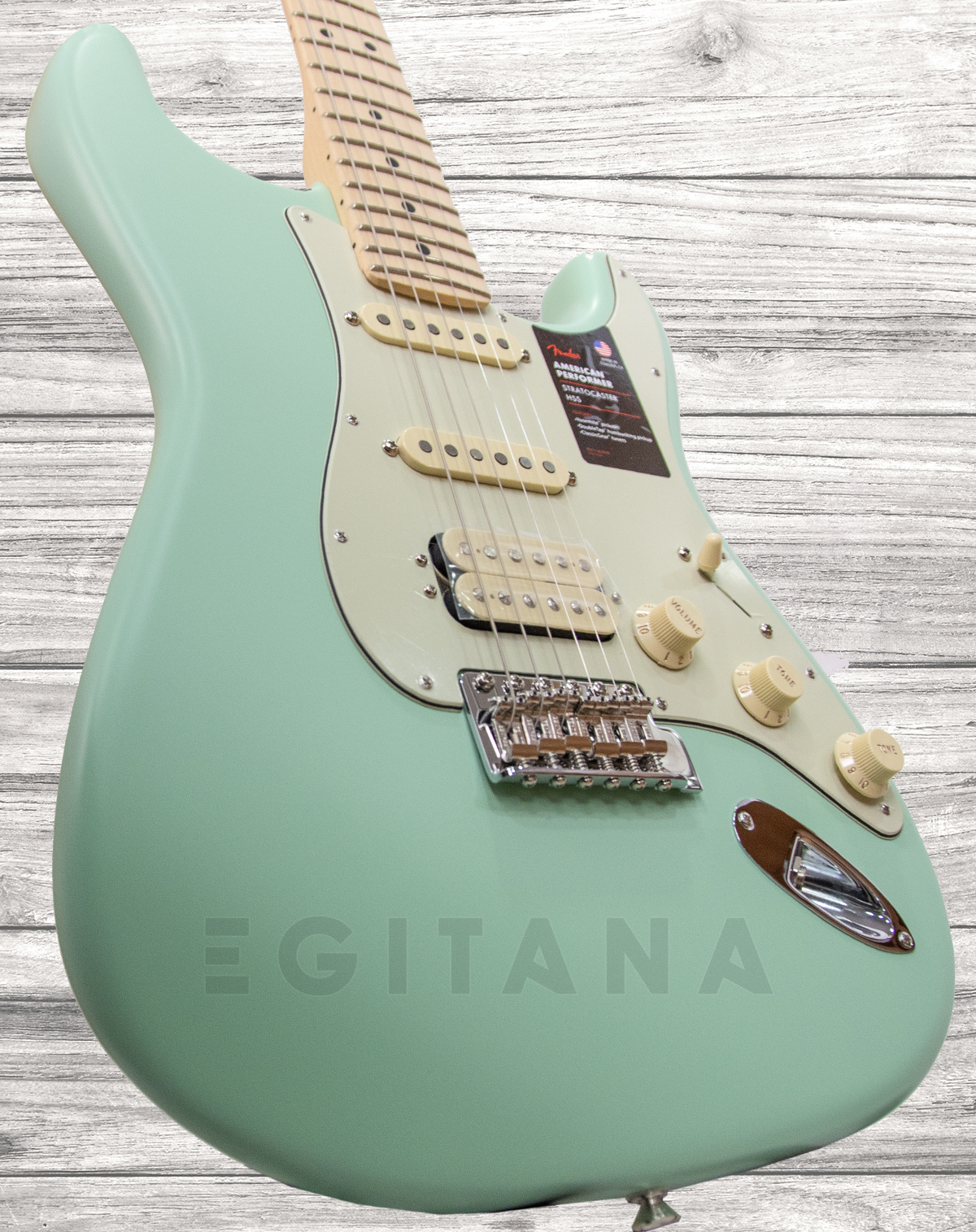 fender-am-perf-strat-hss-mn-sfg_5f36a93628919.jpg