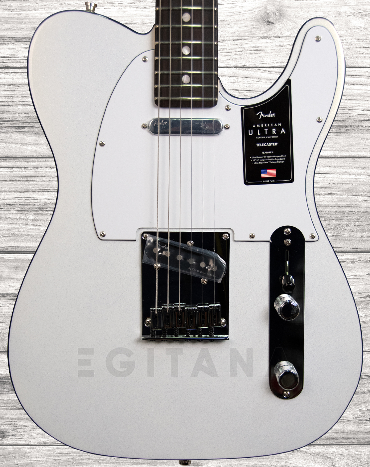 fender-am-ultra-tele-rw-arctic-pearl_5f3a52d1eb4af.jpg