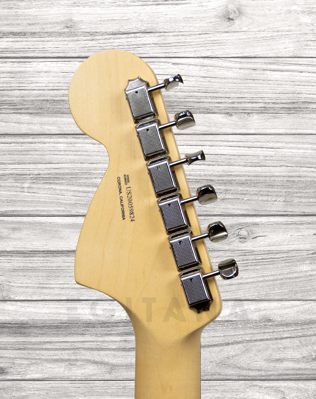 fender-american-performer-stratocaster-hss-rw-3-color-sunburst_5fbfe32e84922.jpg