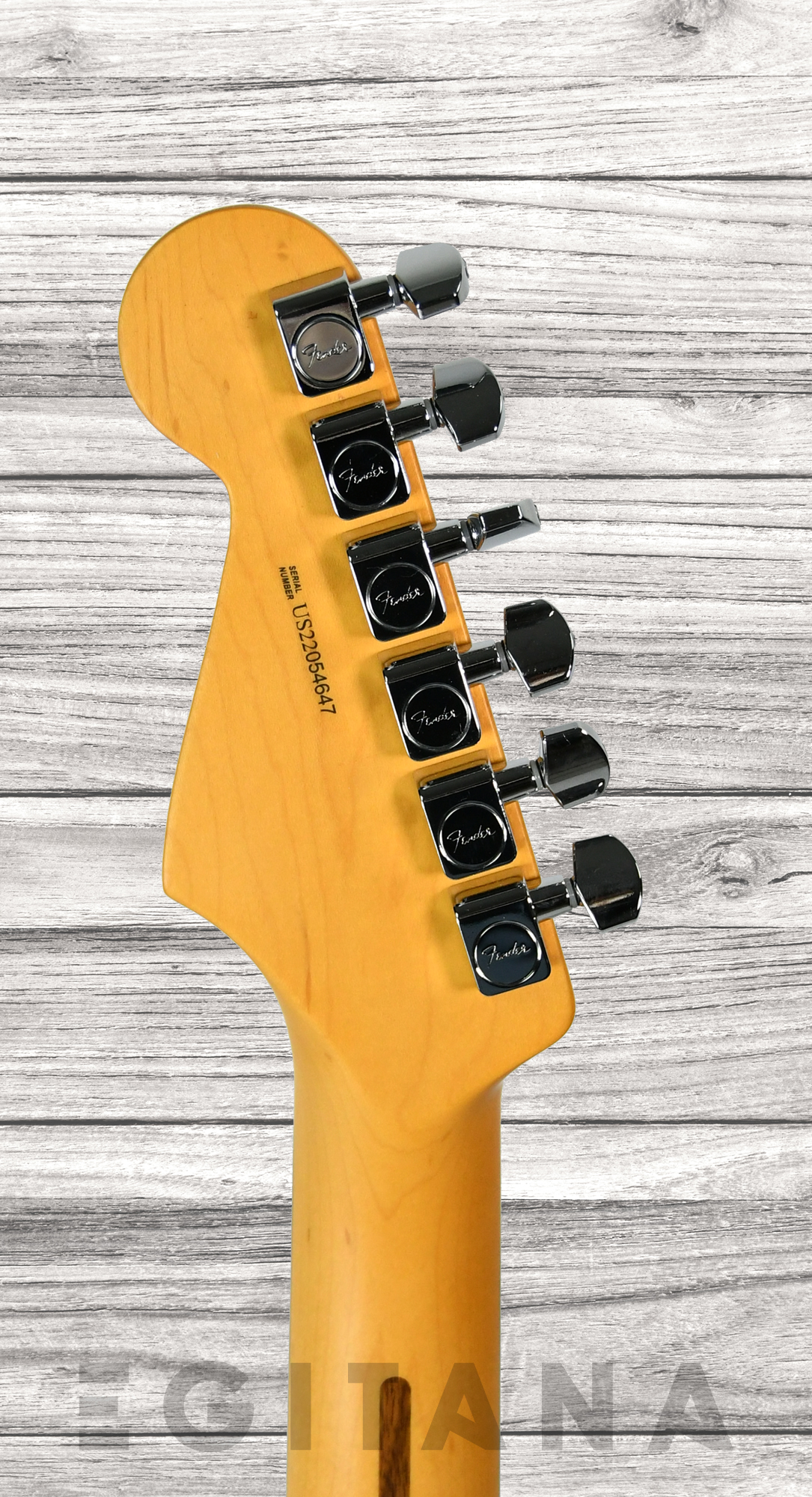 fender-american-pro-ii-strat-hss-mbl_635025d60dff6.jpg