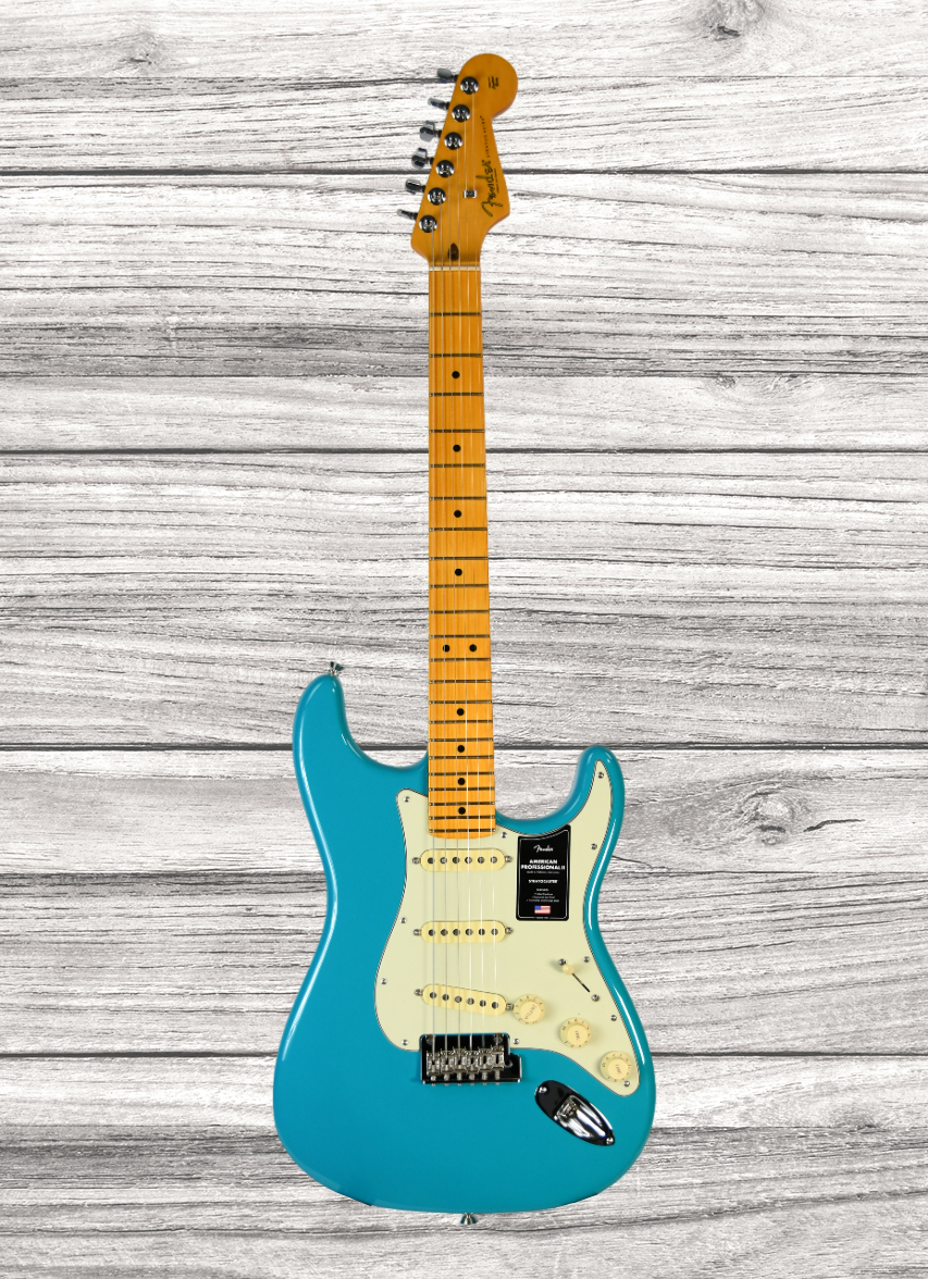 fender-american-pro-ii-strat-mn-mbl_6436d7d740ec2.jpg