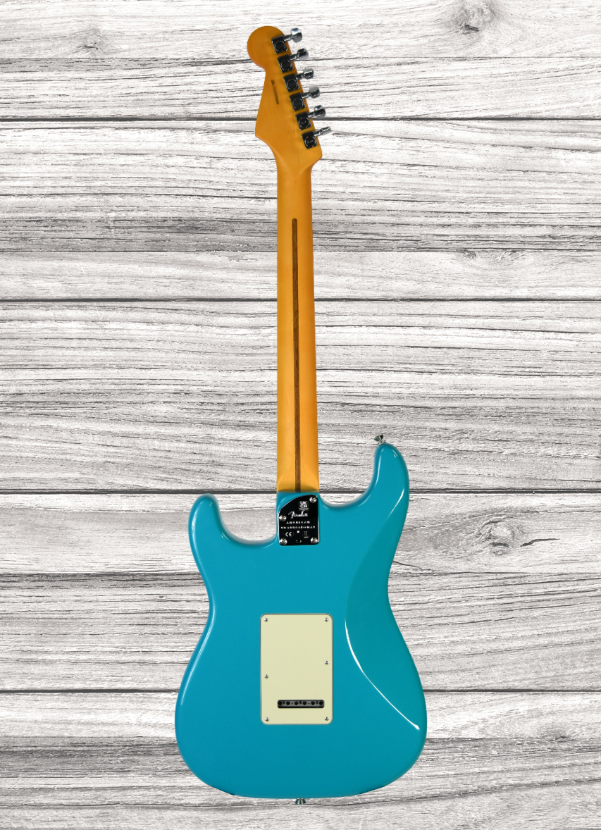 fender-american-pro-ii-strat-mn-mbl_6436d7d8c7ecb.jpg