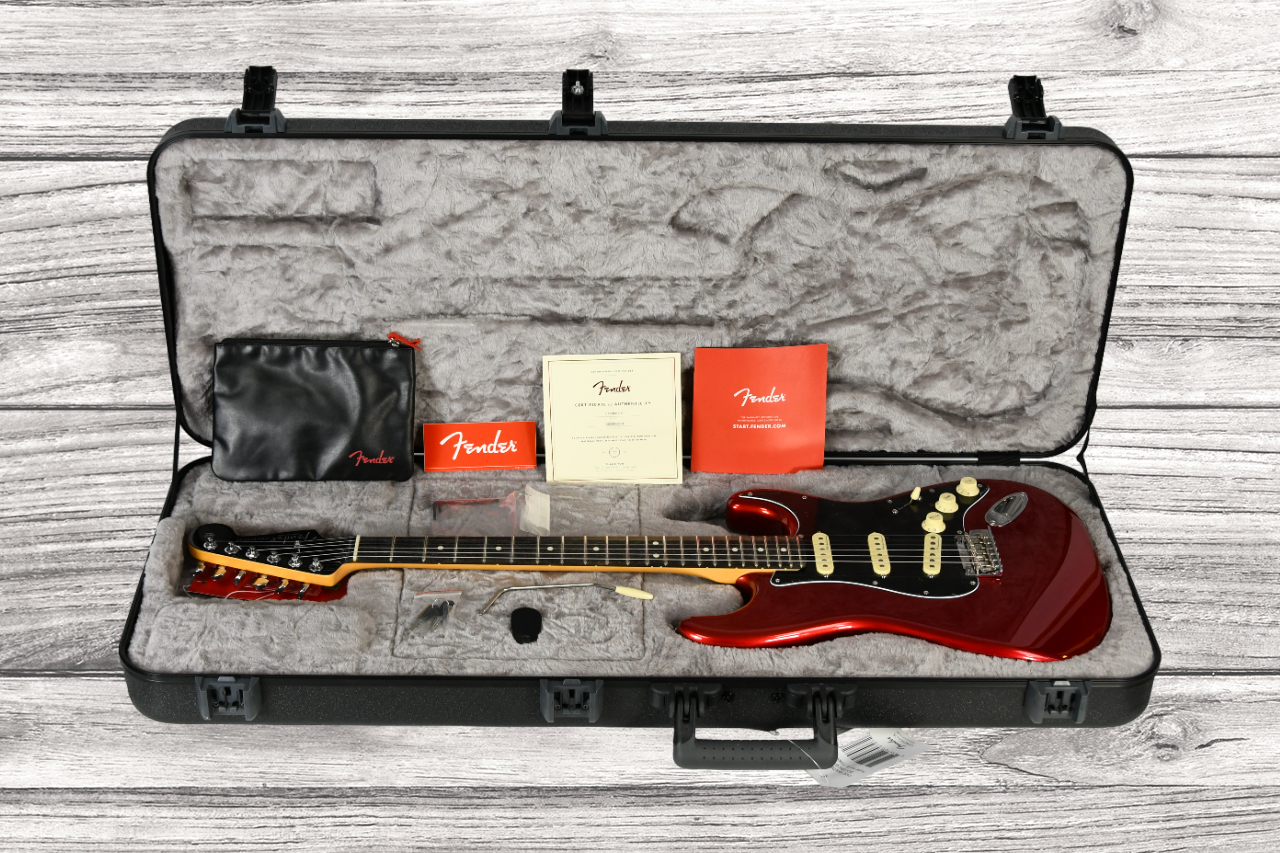 fender-american-professional-ii-candy-apple-red-exclusivo-egitana_6604300f0d815.jpg