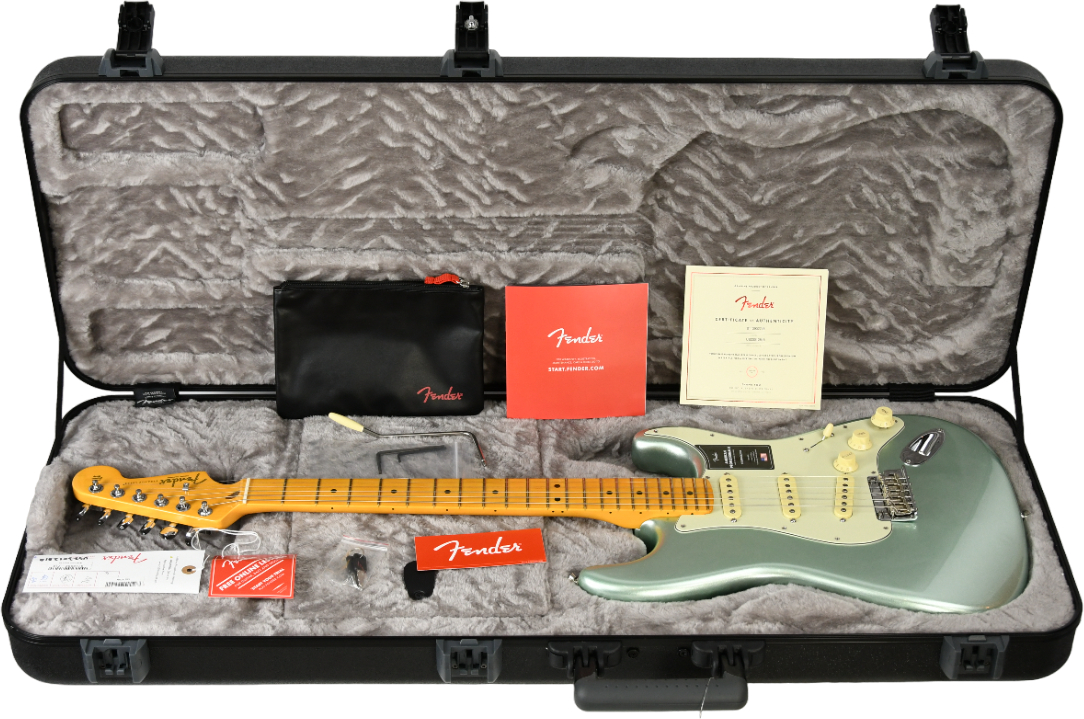 fender-american-professional-ii-strat-mn-myst-sfg_64a4432070769.jpg