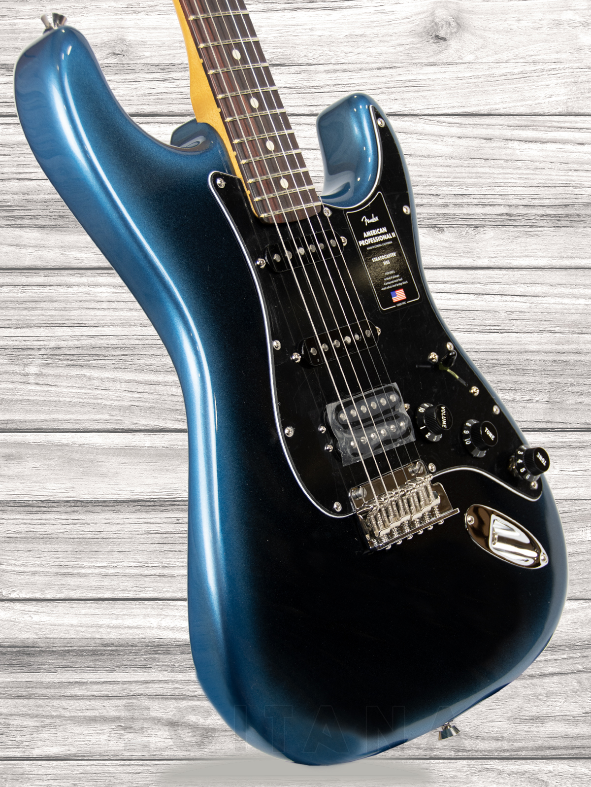 fender-american-professional-ii-stratocaster-hss-rw-dark_60c9c1f708e5e.jpg