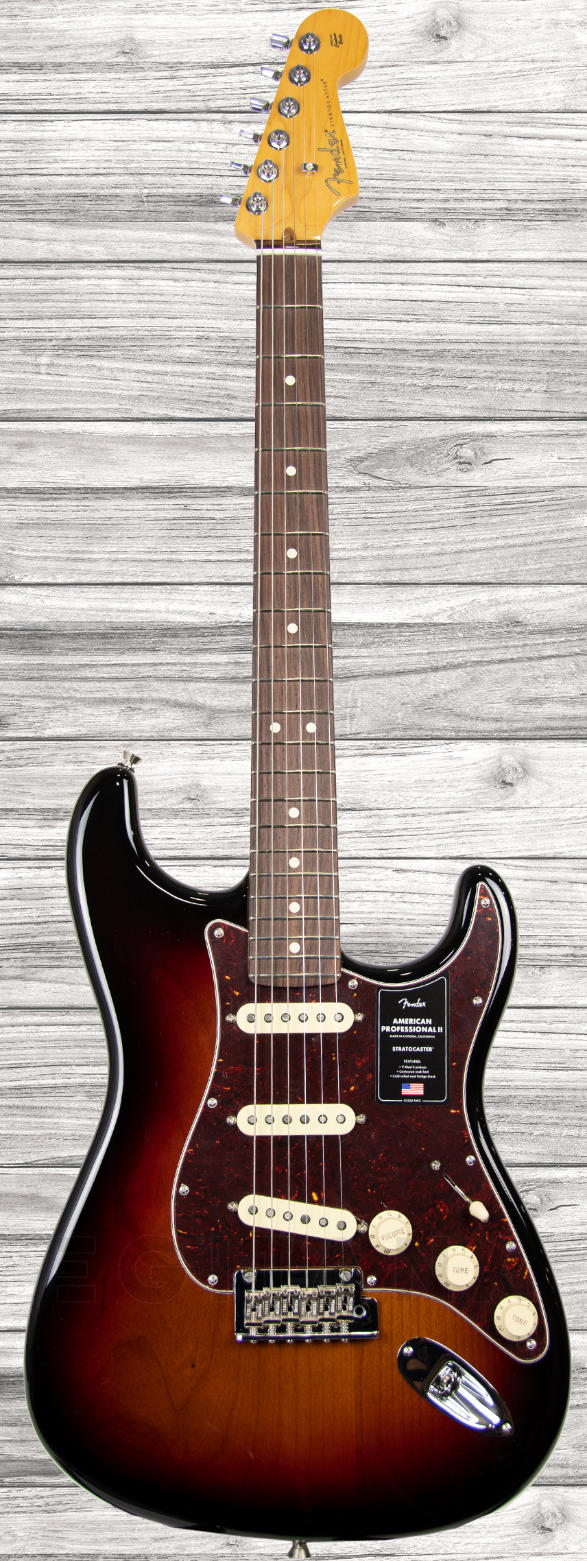 fender-american-professional-ii-stratocaster-rw-3-color-sunburst_5f8f1578d5ad5.jpg