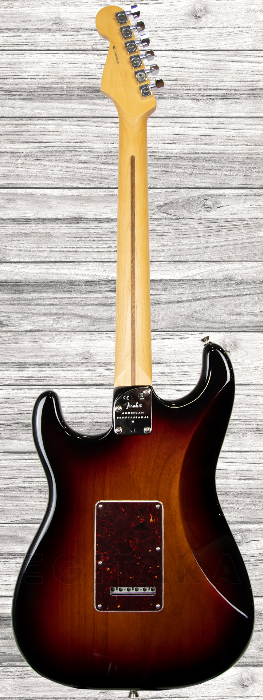 fender-american-professional-ii-stratocaster-rw-3-color-sunburst_5f8f157c37c43.jpg