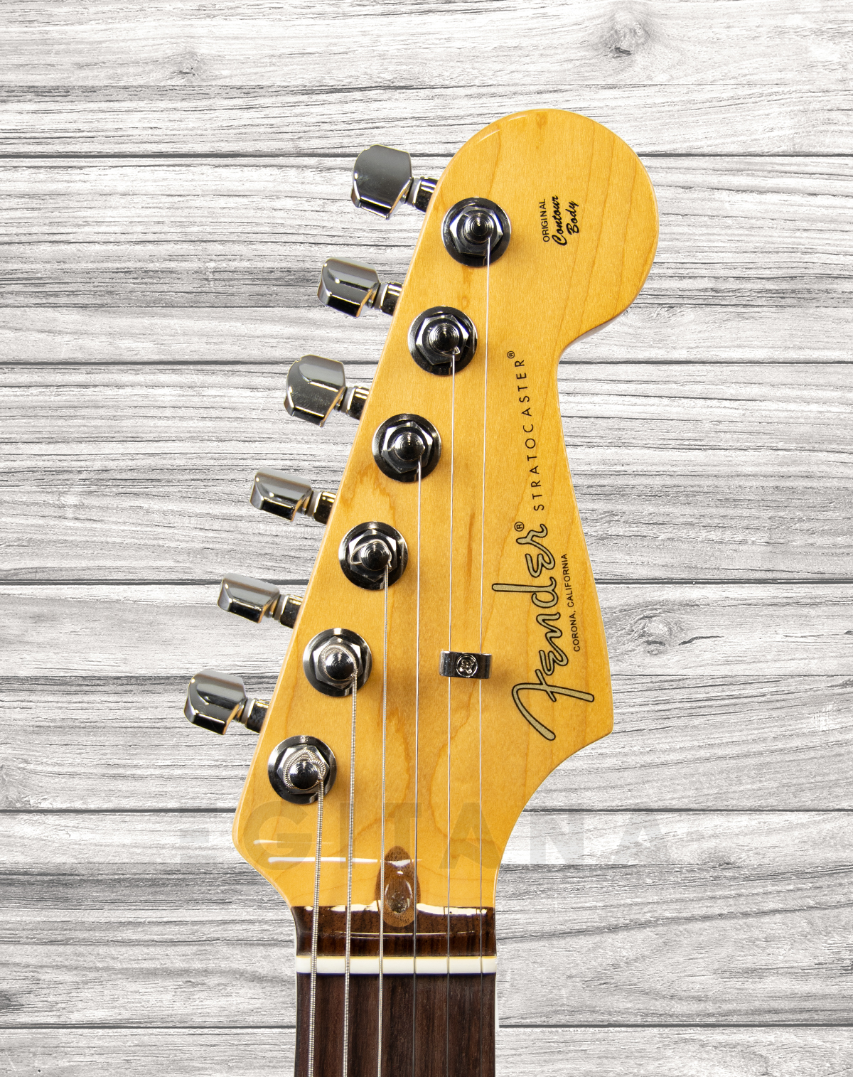 fender-american-professional-ii-stratocaster-rw-3-color-sunburst_5f8f157f5dfe3.jpg