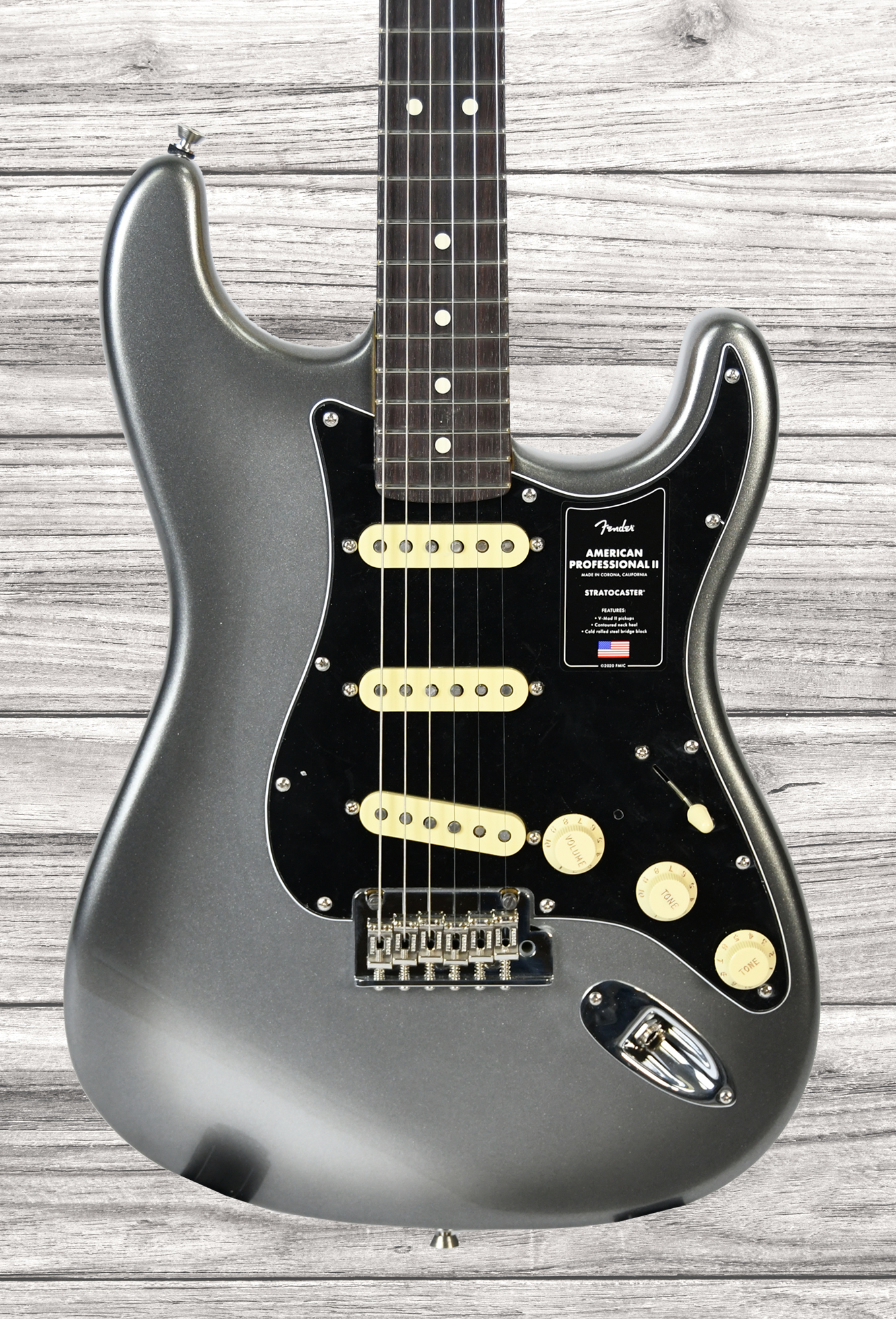 fender-american-professional-ii-stratocaster-rw-mercury_63764e08320ac.jpg