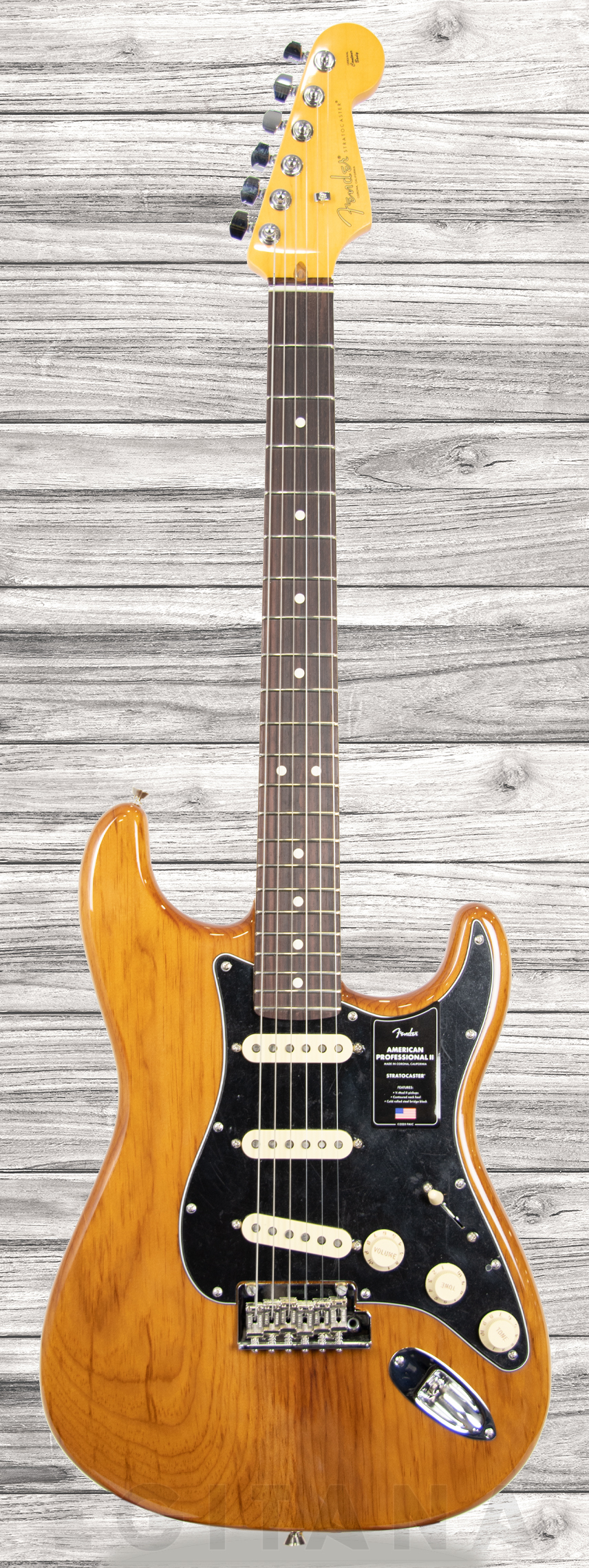 fender-american-professional-ii-stratocaster-rw-roasted-pine_603e76b389e2e.jpg