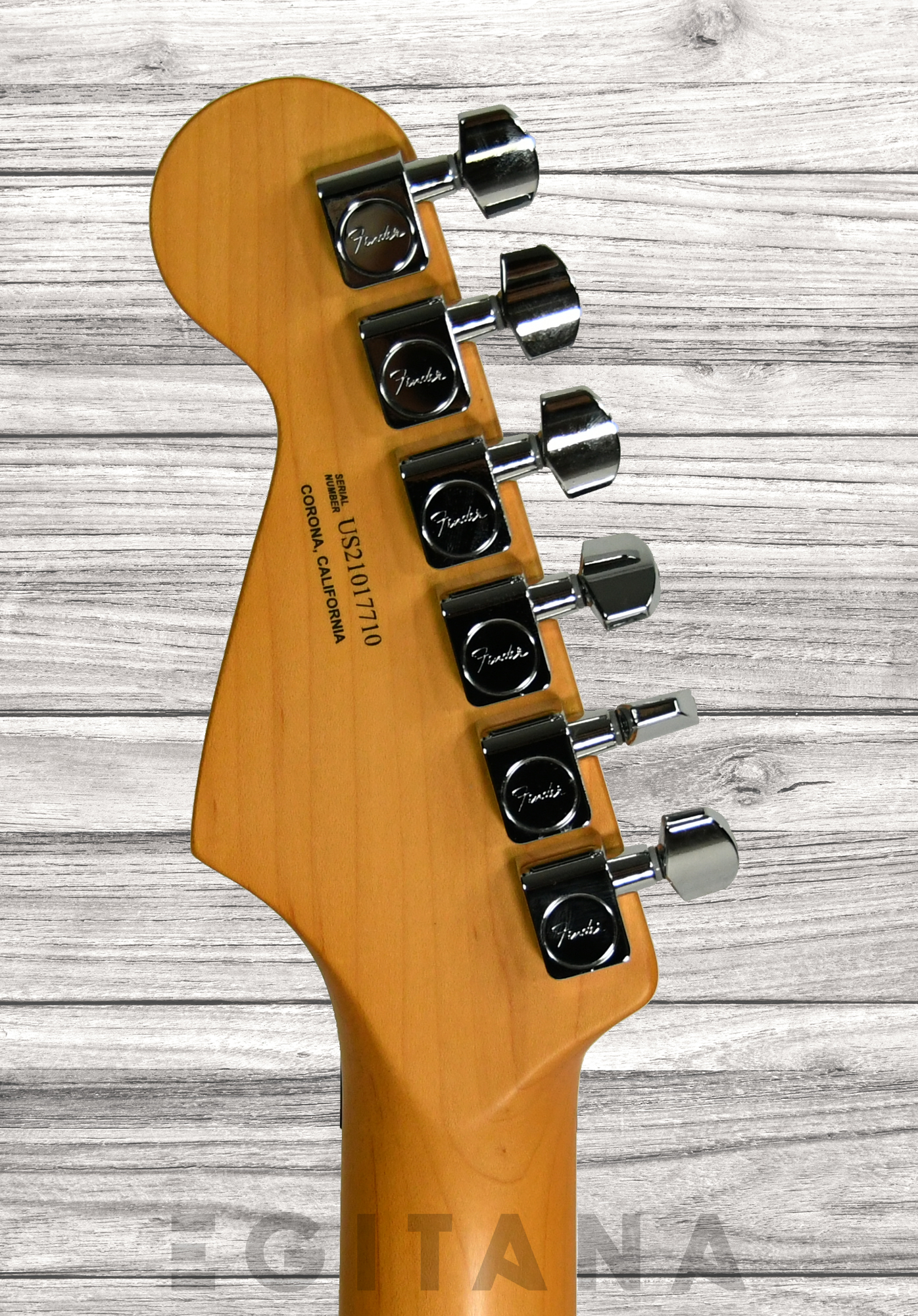fender-american-ultra-luxe-strat-hss-fr-sb_6329837376ea0.jpg