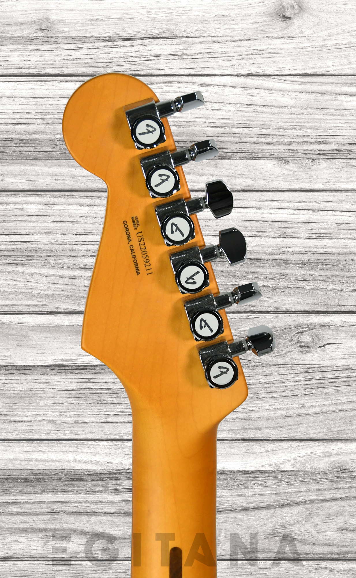 fender-american-ultra-strat-hss-rw-ultra-burst_63510c4f63193.jpg