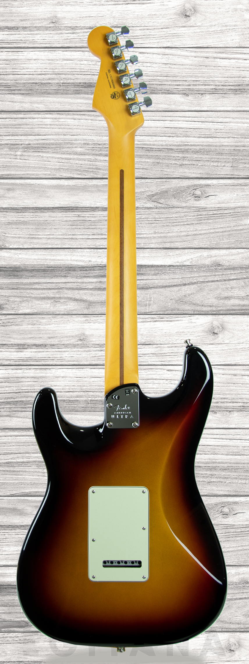 fender-american-ultra-strat-mn-ultraburst_6139ebe3b3a64.jpg