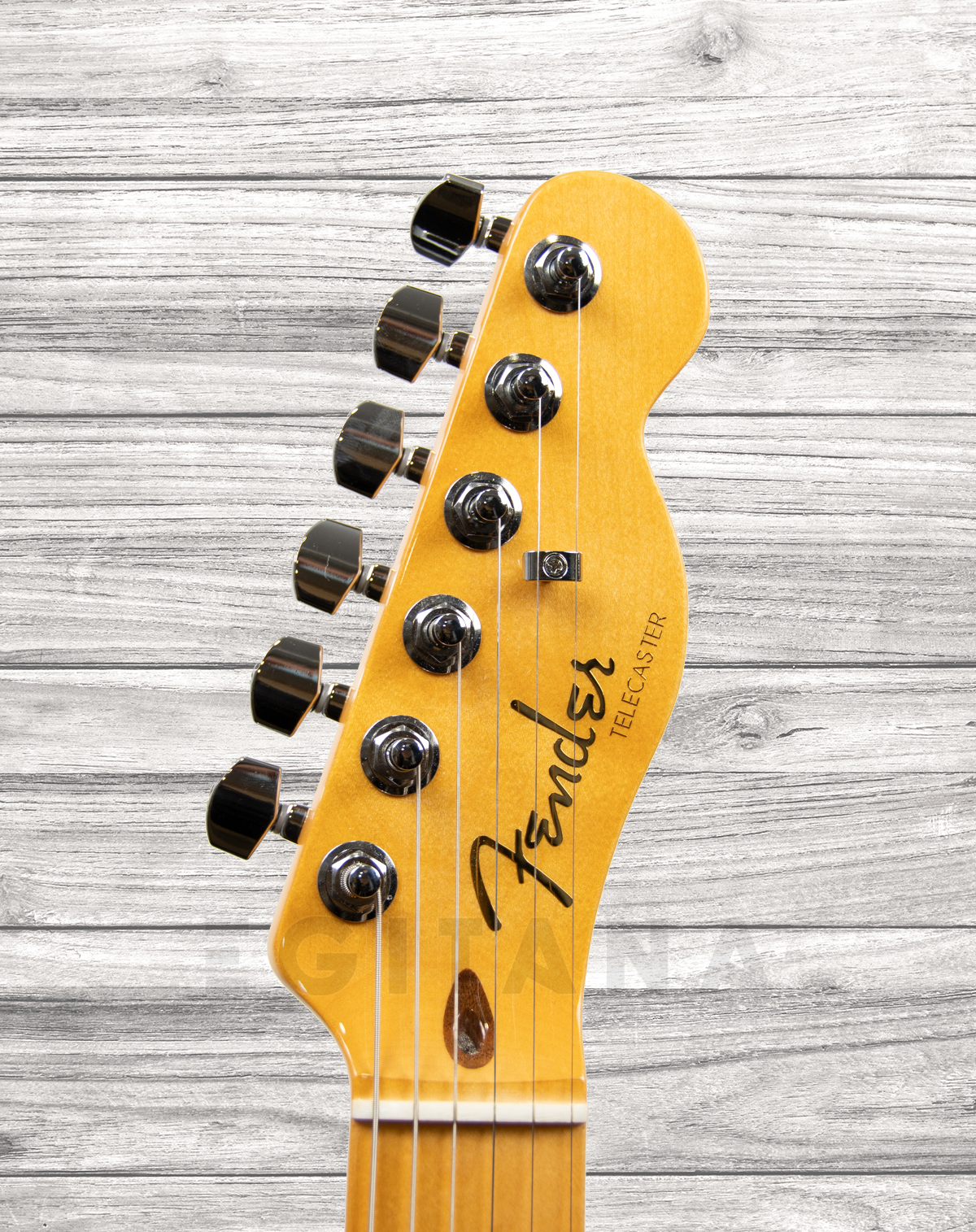 fender-american-ultra-tele-mn-cobra-blue_5f9aef41a91c6.jpg