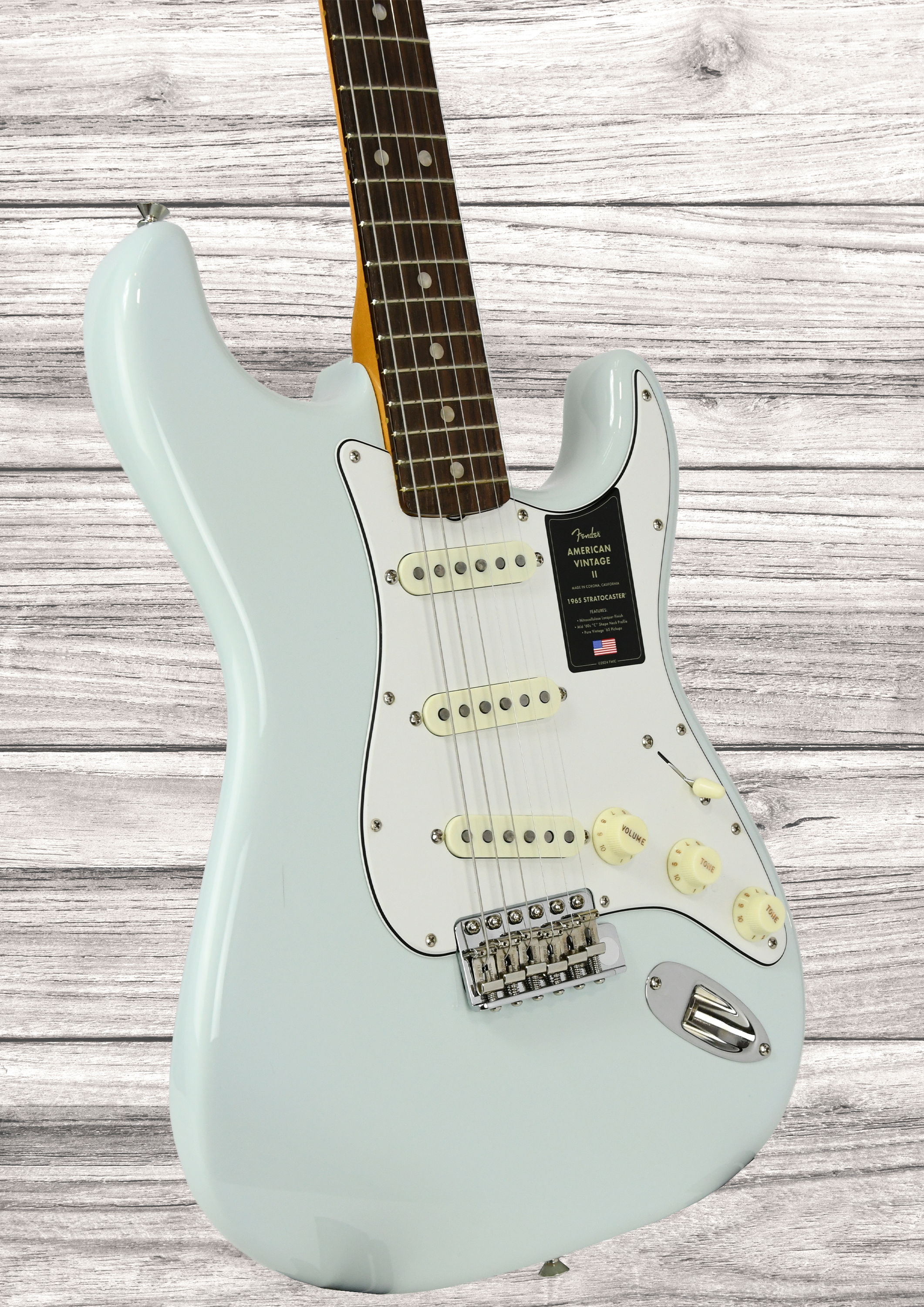 fender-american-vintage-av-ii-65-strat-rw-snb-b-stock_695bd37a8493d.jpg